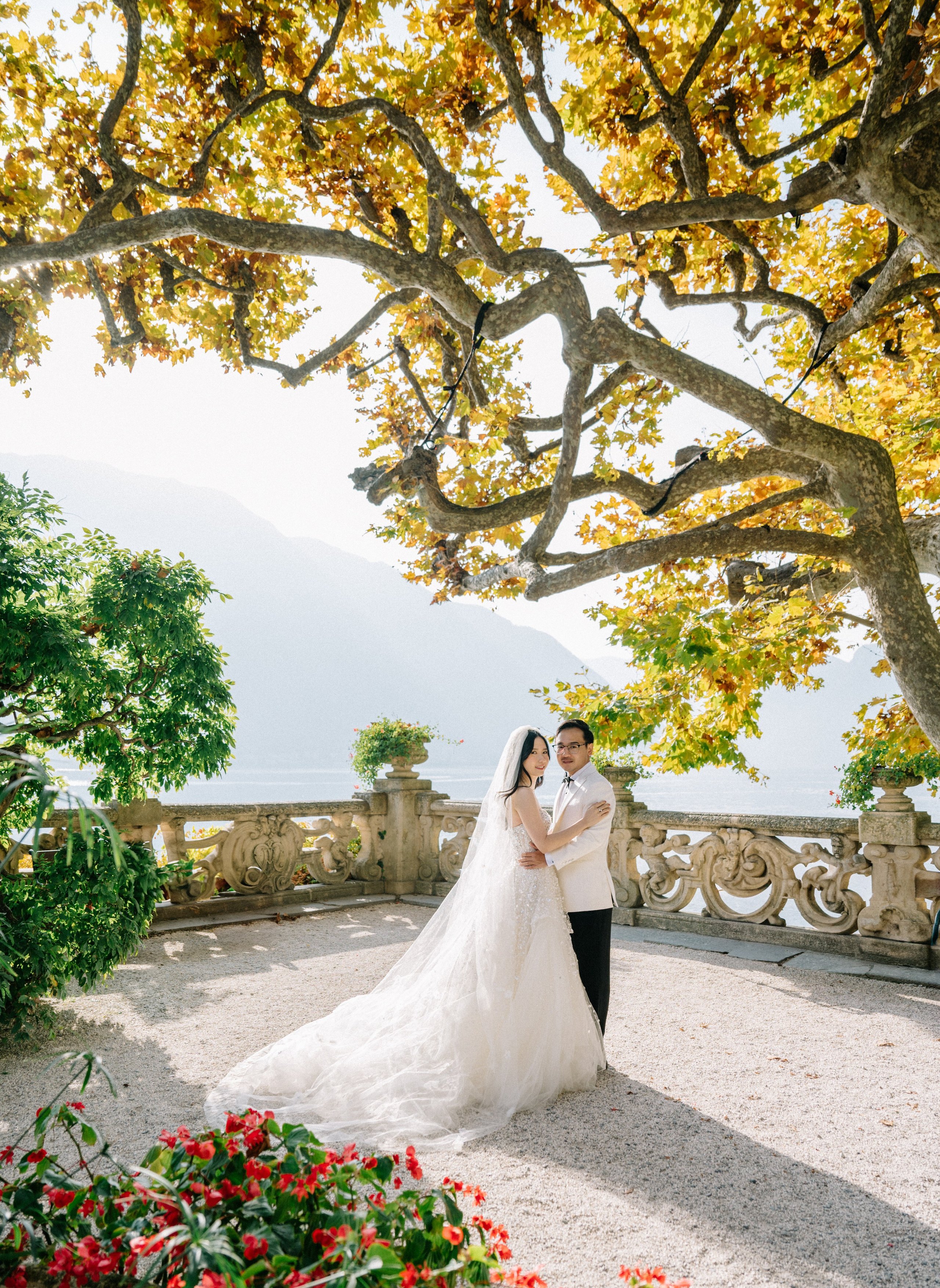 Lake Como. Lake Como Photographer — Proposal | Wedding | Elopement