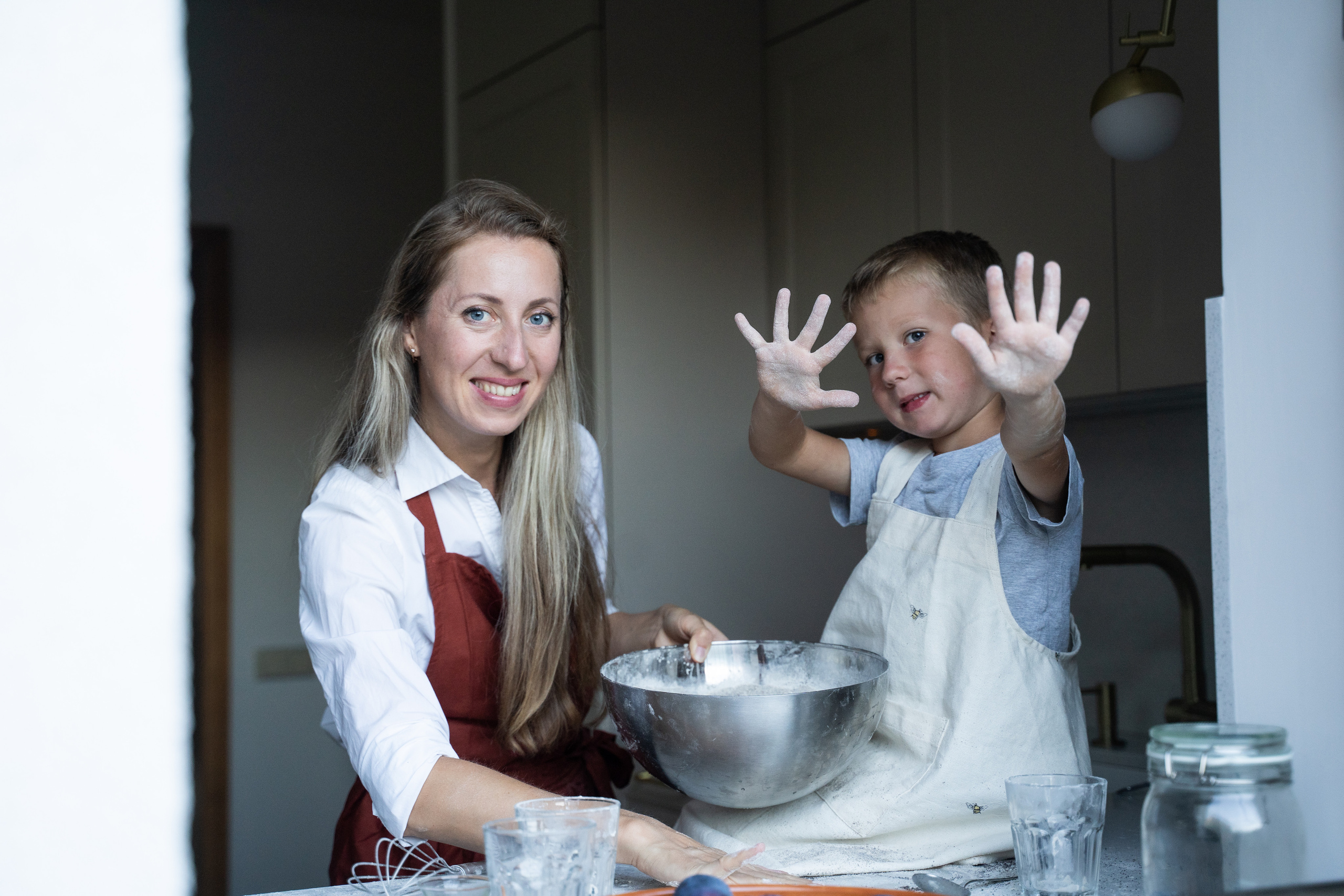Olga and her children. Nina Janeckova Fotografin und Videografin am Bodensee