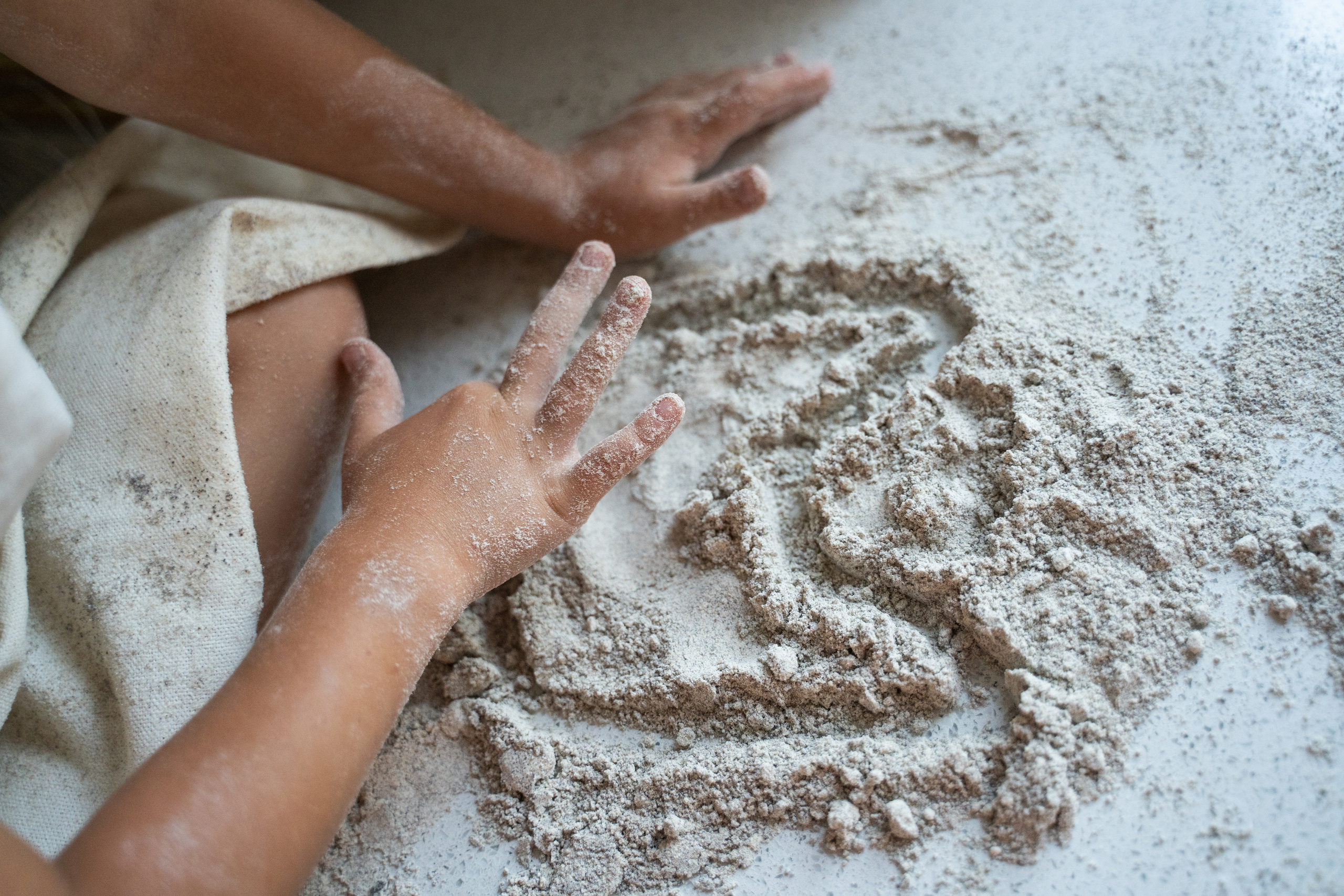 Olga and her children. Nina Janeckova Fotografin und Videografin am Bodensee