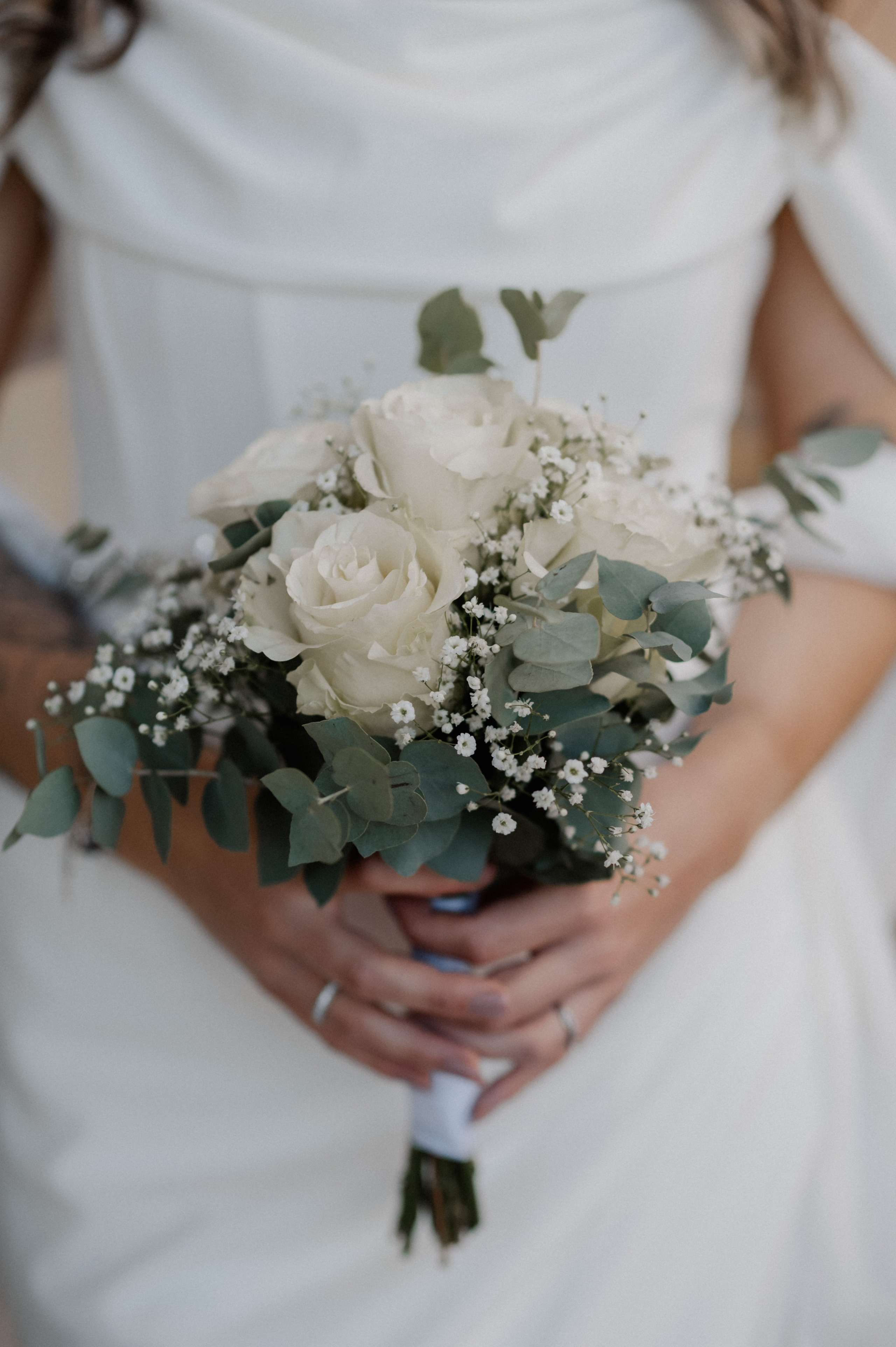 CIVIL WEDDING IN STADTSCHLOSS IN HERRIEDEN. Photographer in Nuremberg Irina Mehnert from Ansbach