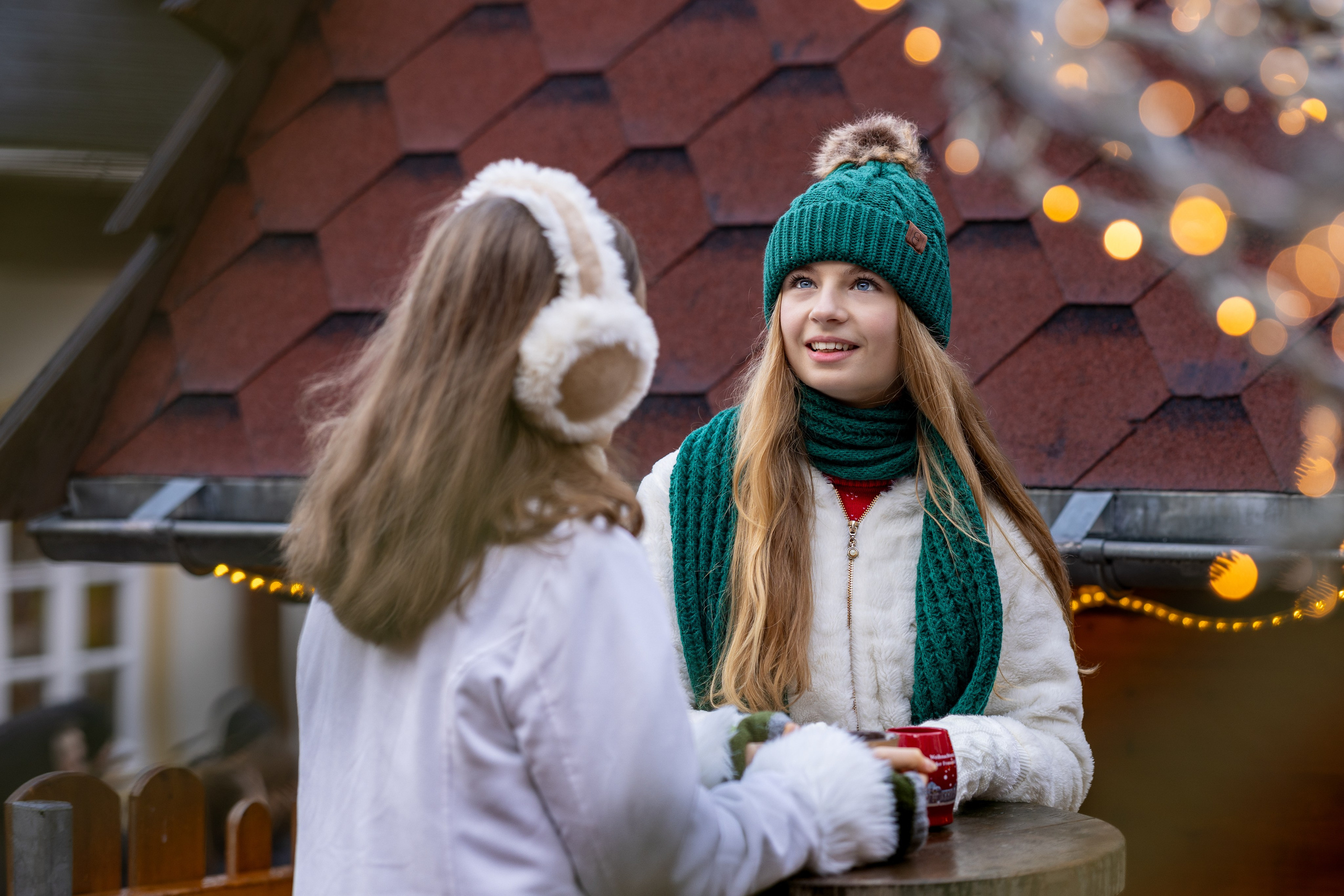 Christmas Market Photo Shoot in Dresden — Magical Outdoor & Studio Sessions. Family & Maternity Photographer in Dresden Tatiana Mudryak