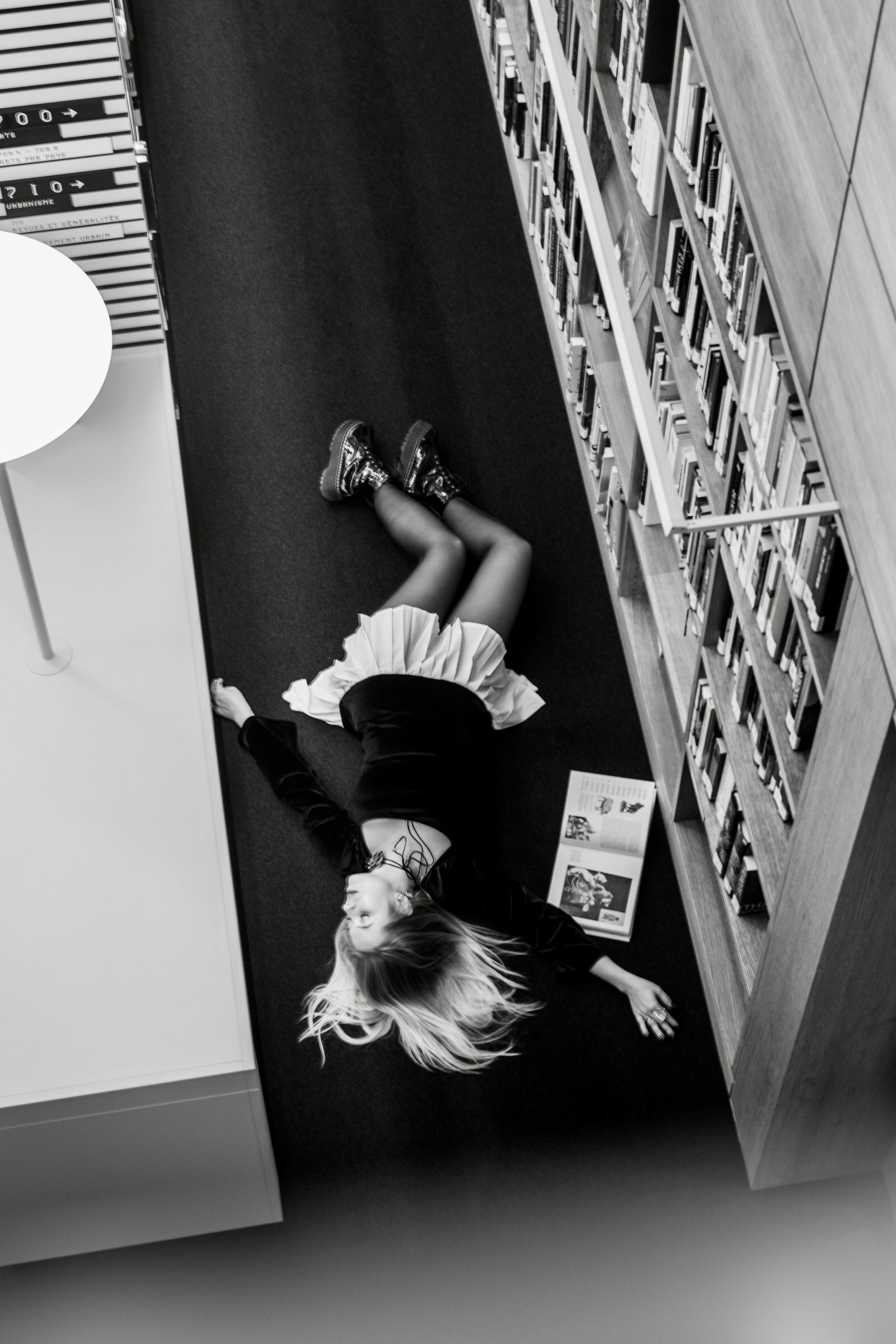 Photos. Vidéographe au Luxembourg Veta Vlasova