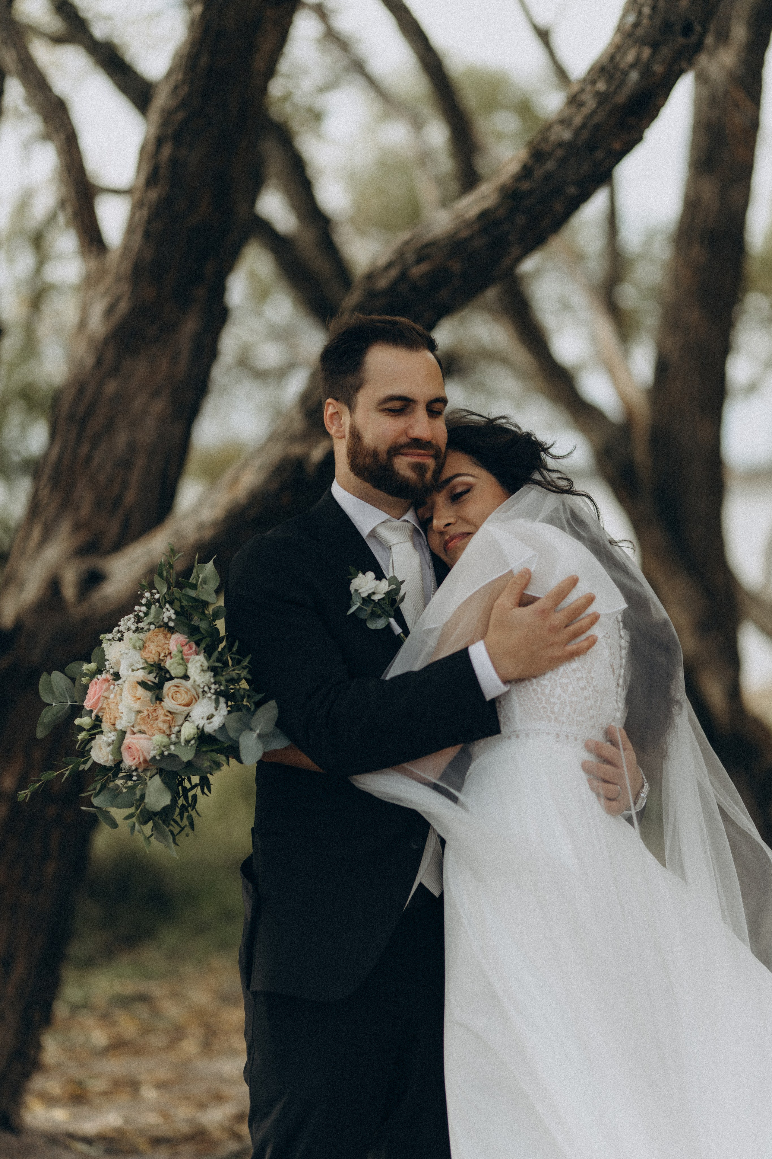 W&S. Wedding and portrait photographer in Helsinki Vickan O