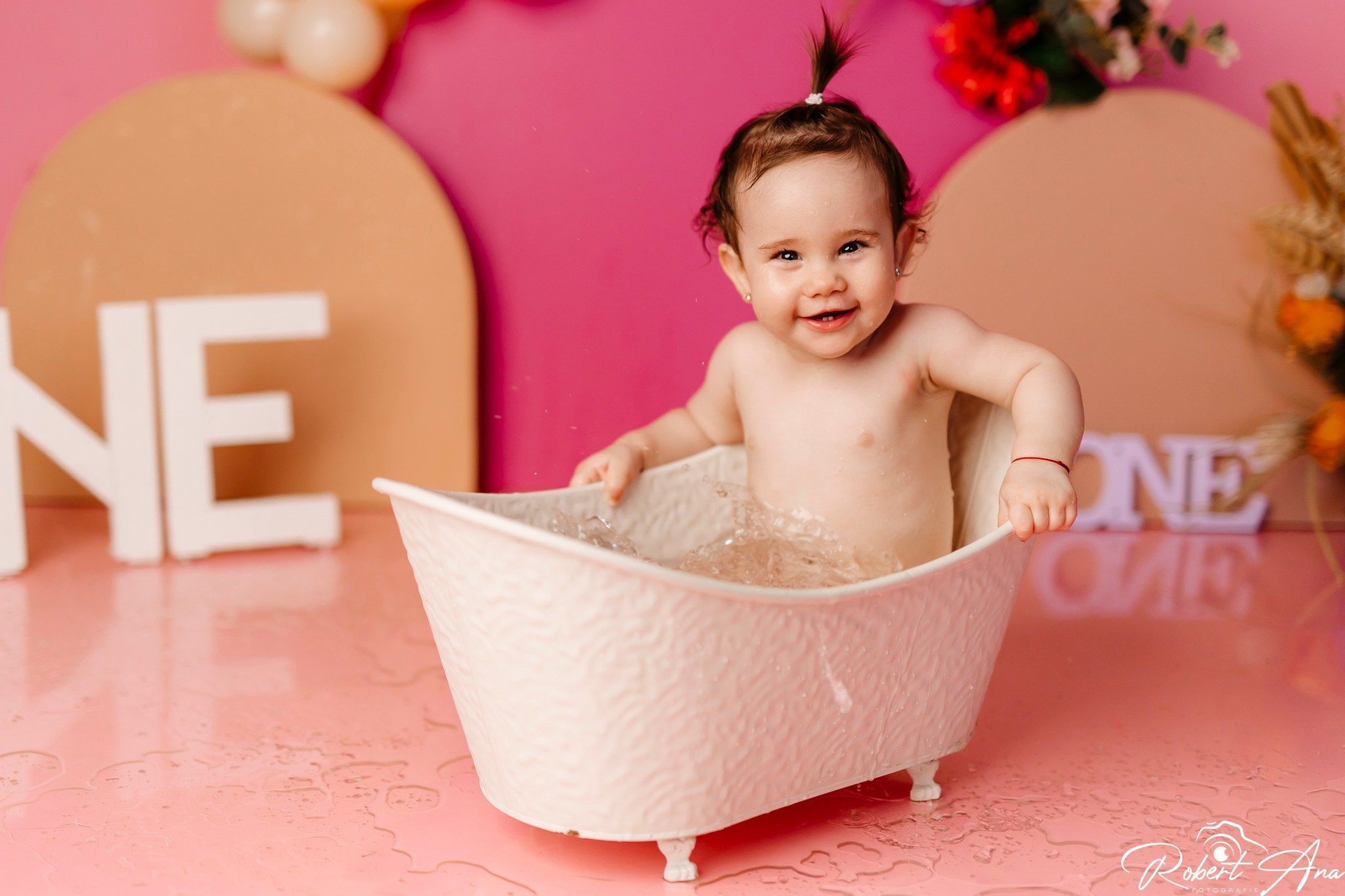 SMASH CAKE. Robert Blaj - Fotograf Nuntă Iași