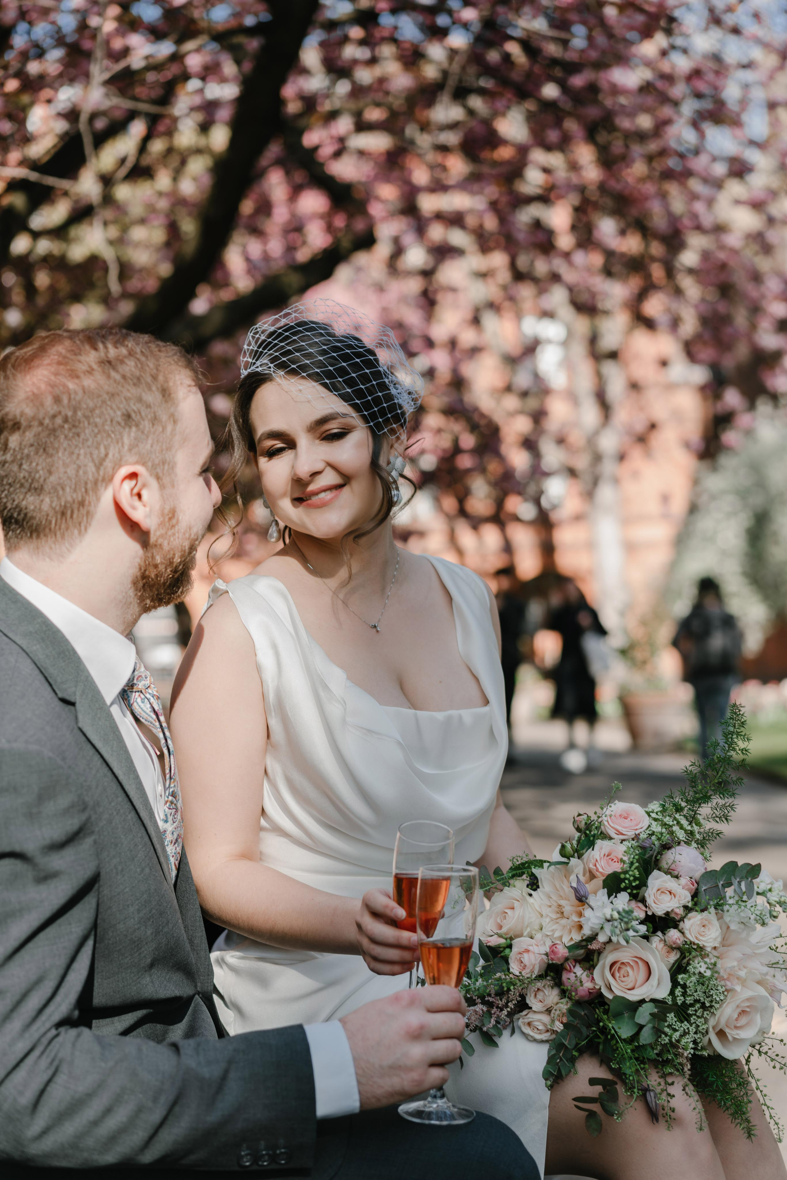 Wedding ceremony in Mayfair Library. London Wedding Photographer|Natasha Ferreira