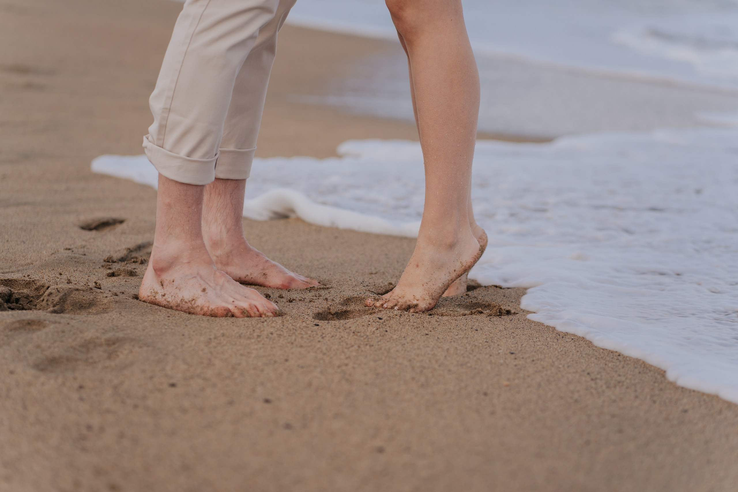 Romantic beach photoshoot Barcelona