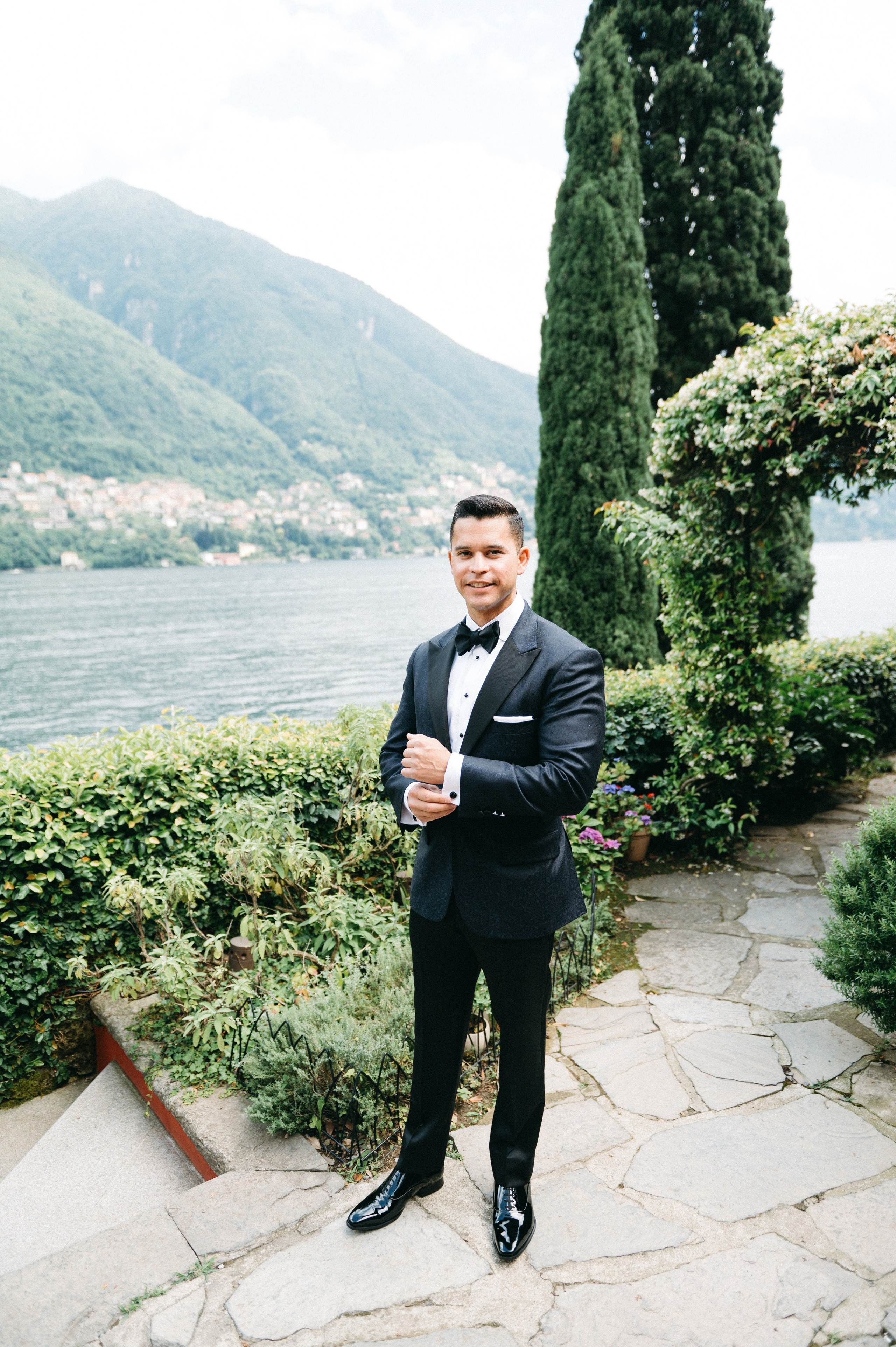 Lake Como wedding. Lake Como Photographer — Proposal | Wedding | Elopement