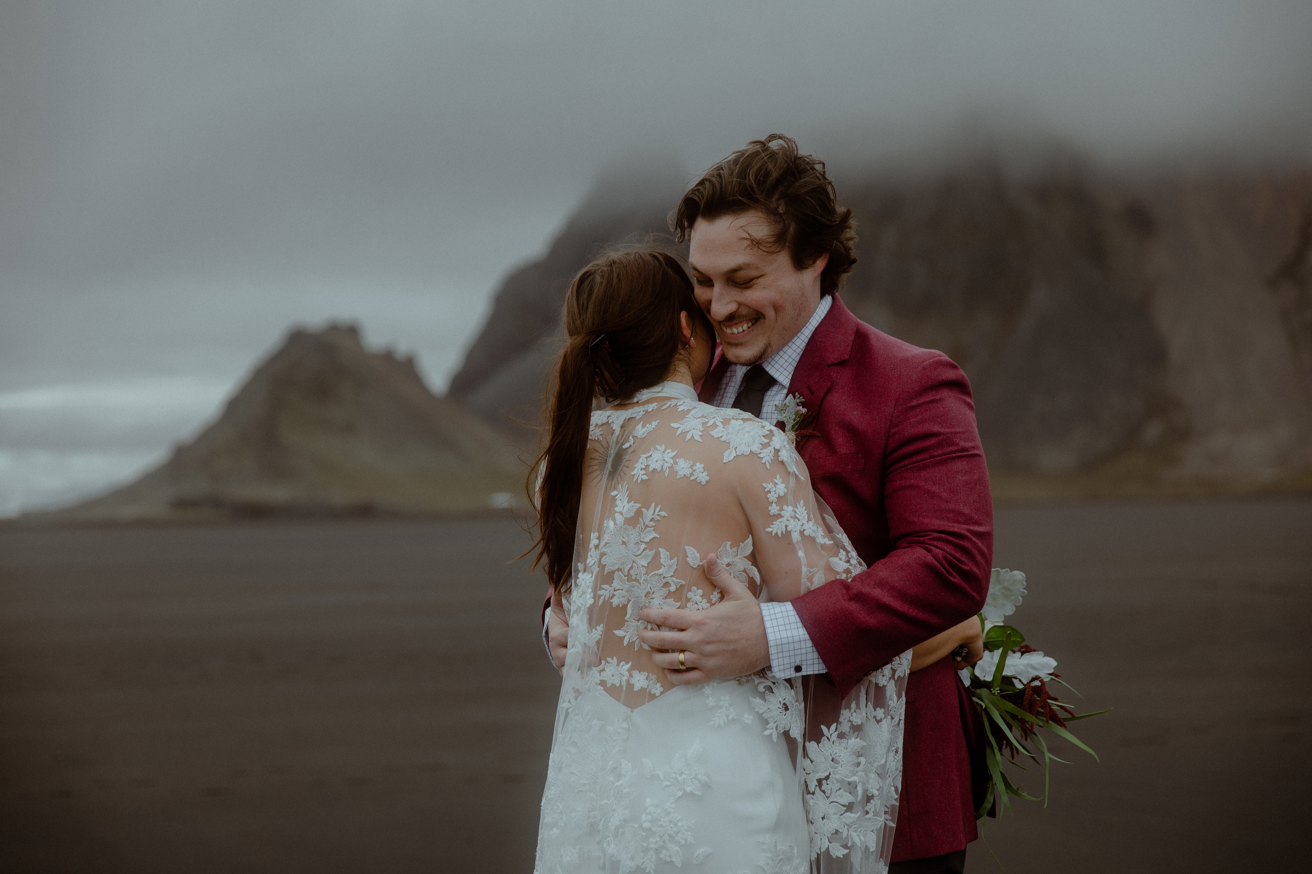 Brian+Lauren. Iceland elopement photo and video | Nikolaichik Photo
