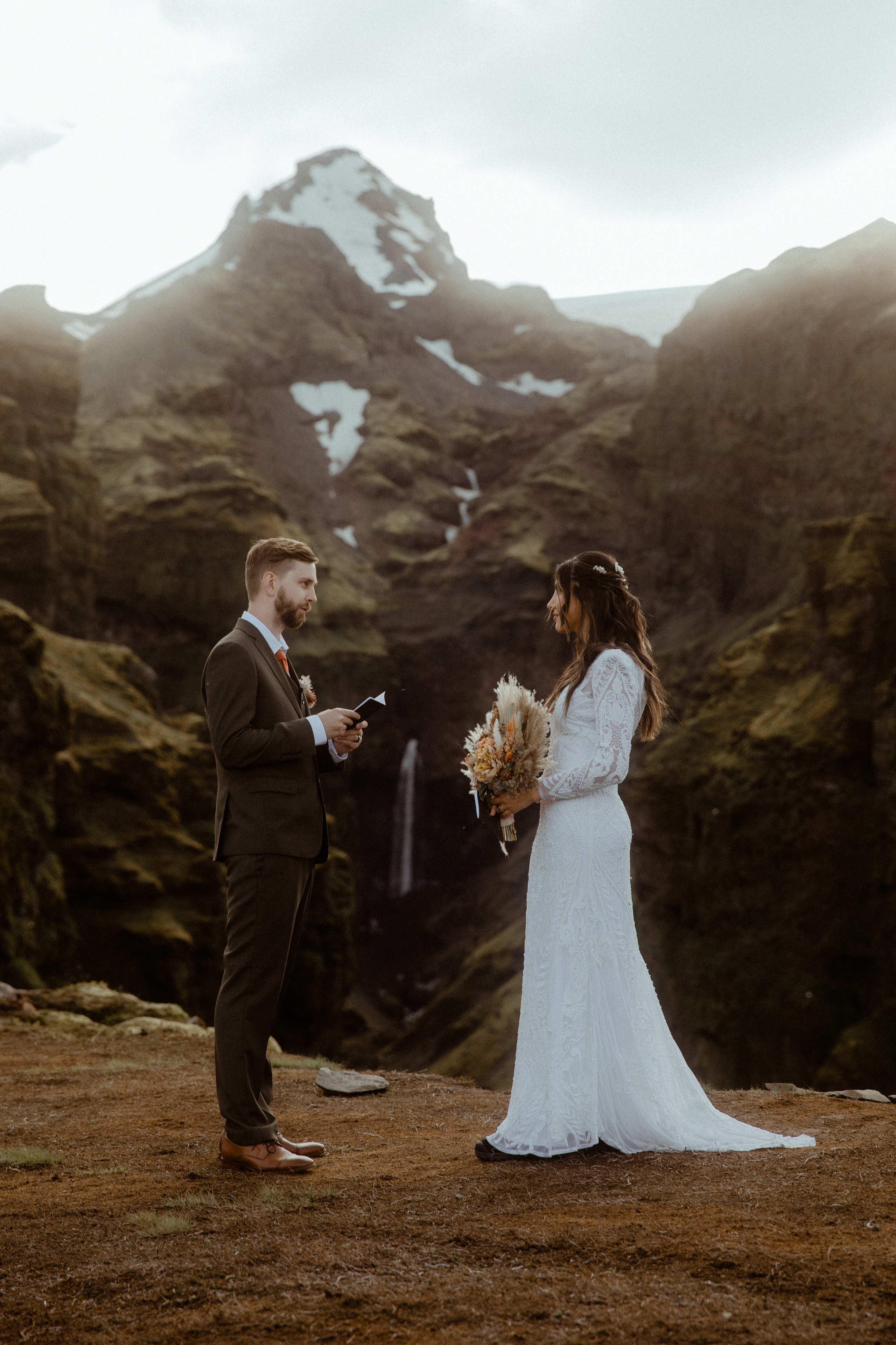 Adventure elopement in Iceland. Iceland elopement photo and video | Nikolaichik Photo