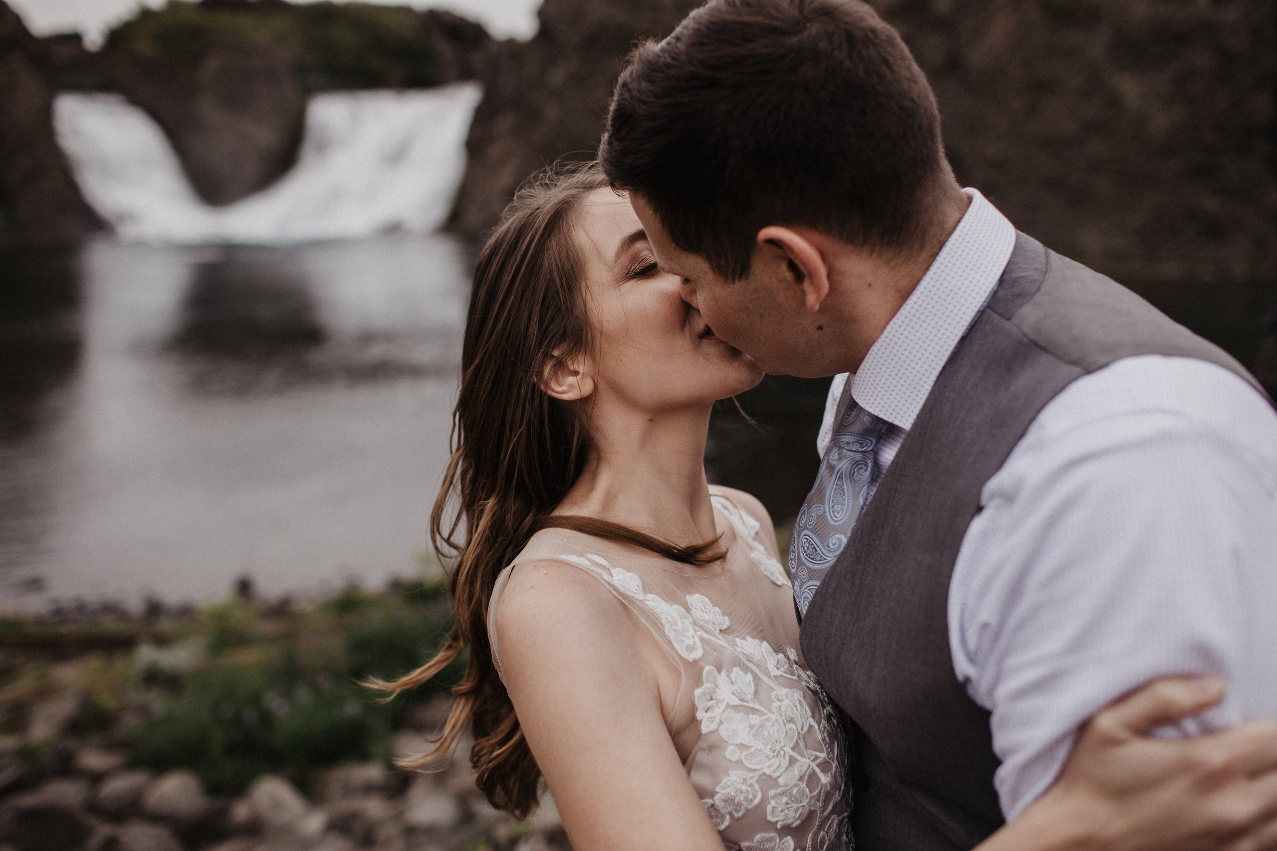 Midnight sun elopement at Haifoss in Iceland. Iceland elopement photo and video | Nikolaichik Photo