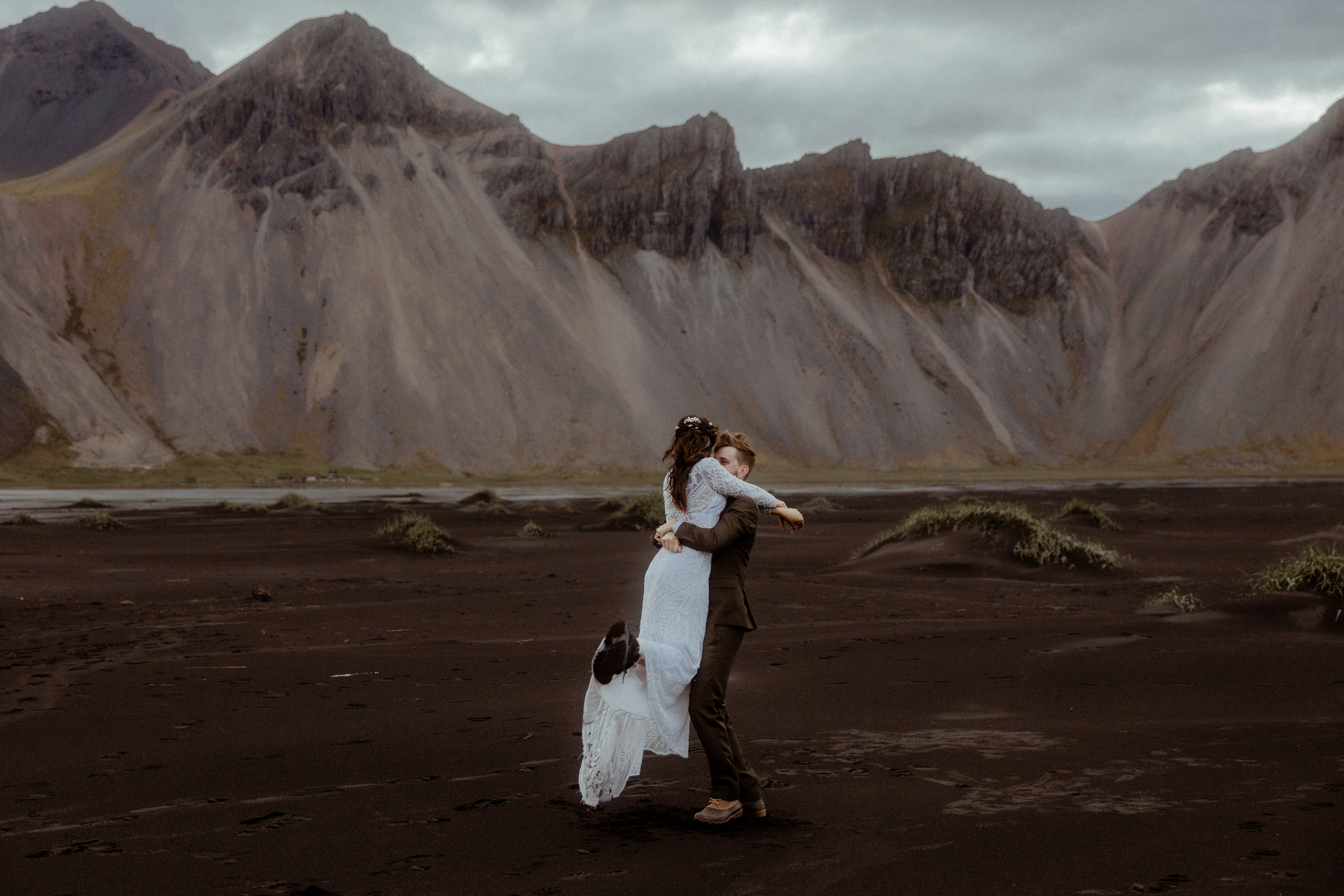 Adventure elopement in Iceland. Iceland elopement photo and video | Nikolaichik Photo