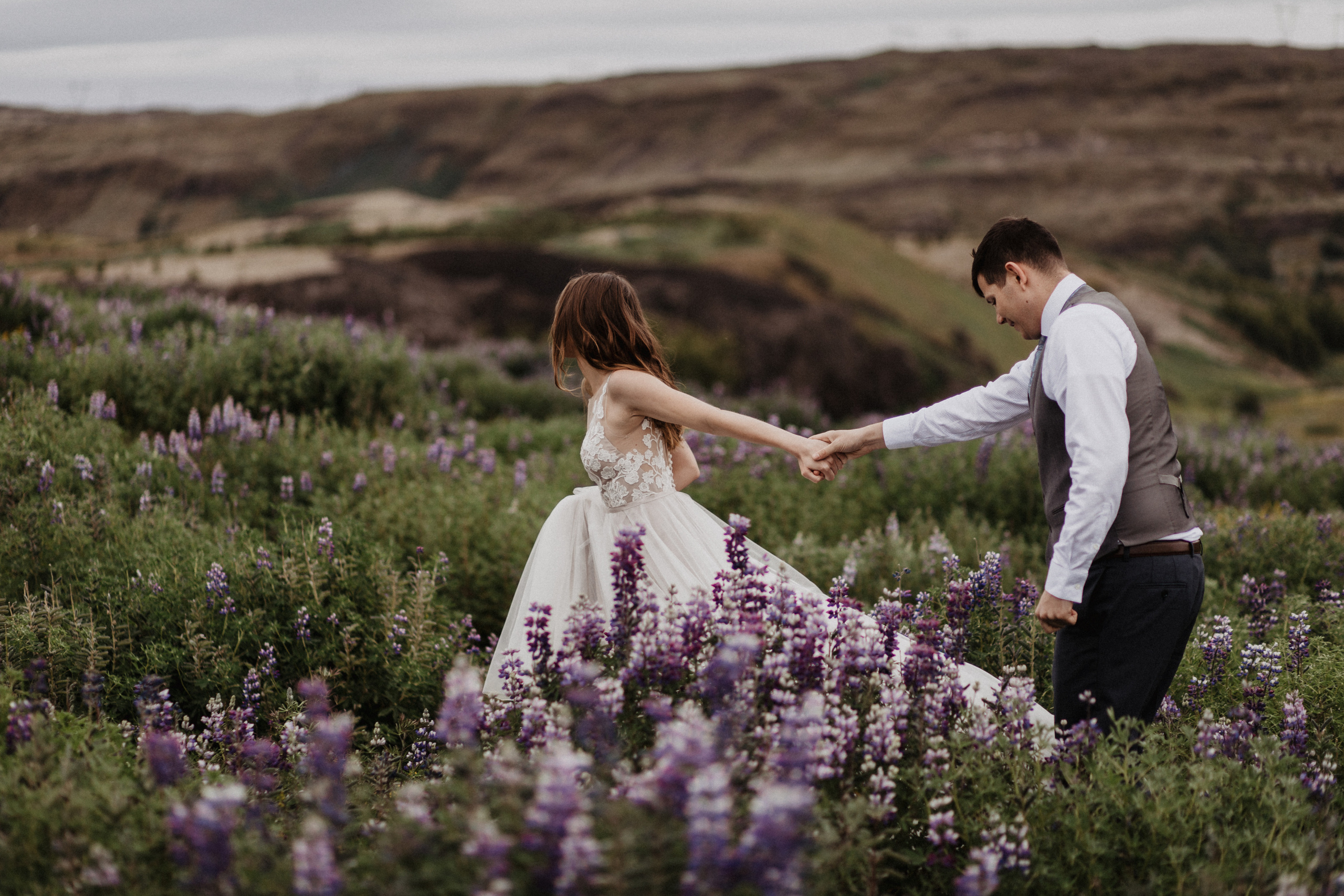 Midnight sun elopement at Haifoss in Iceland. Iceland elopement photo and video | Nikolaichik Photo
