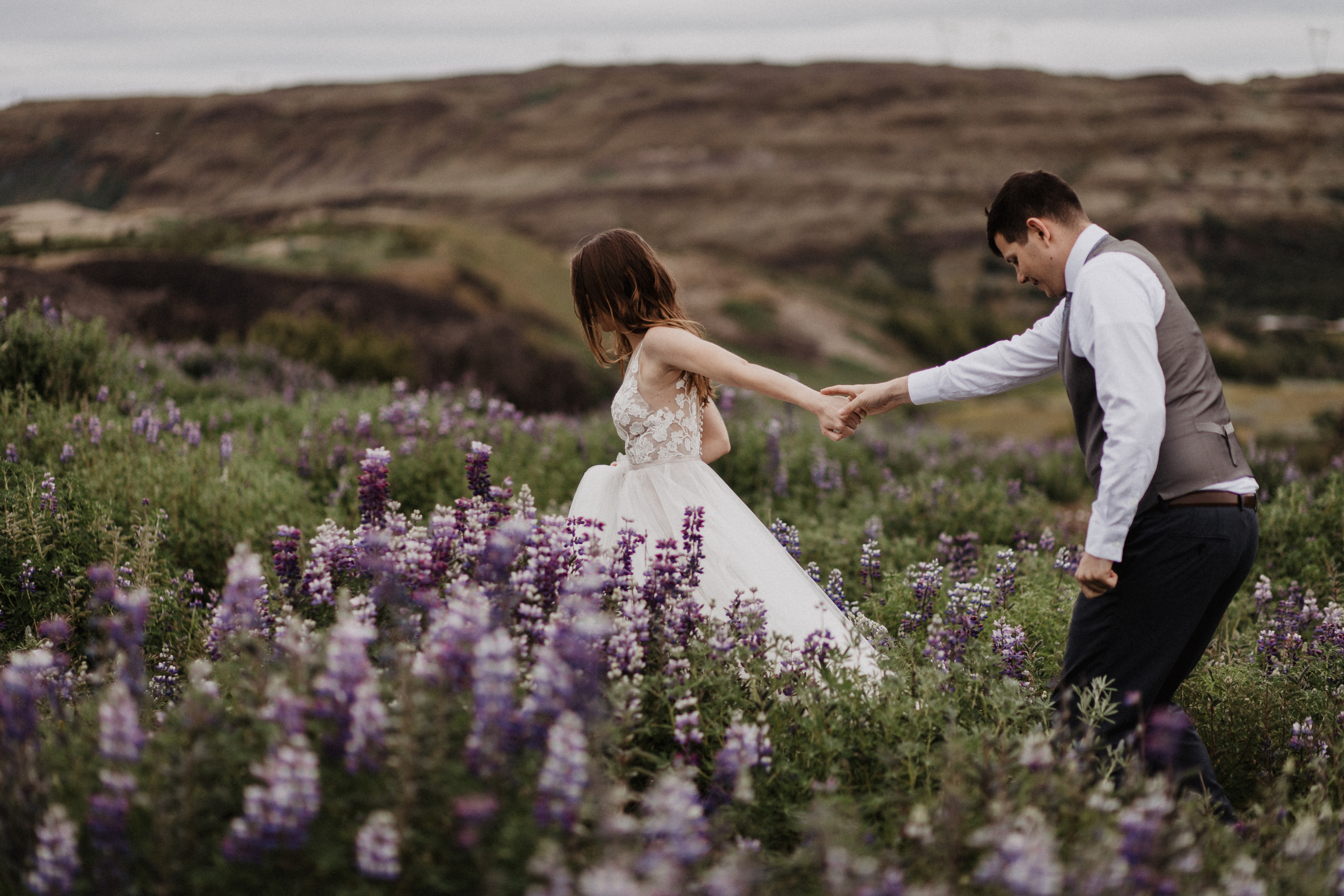 Midnight sun elopement at Haifoss in Iceland. Iceland elopement photo and video | Nikolaichik Photo