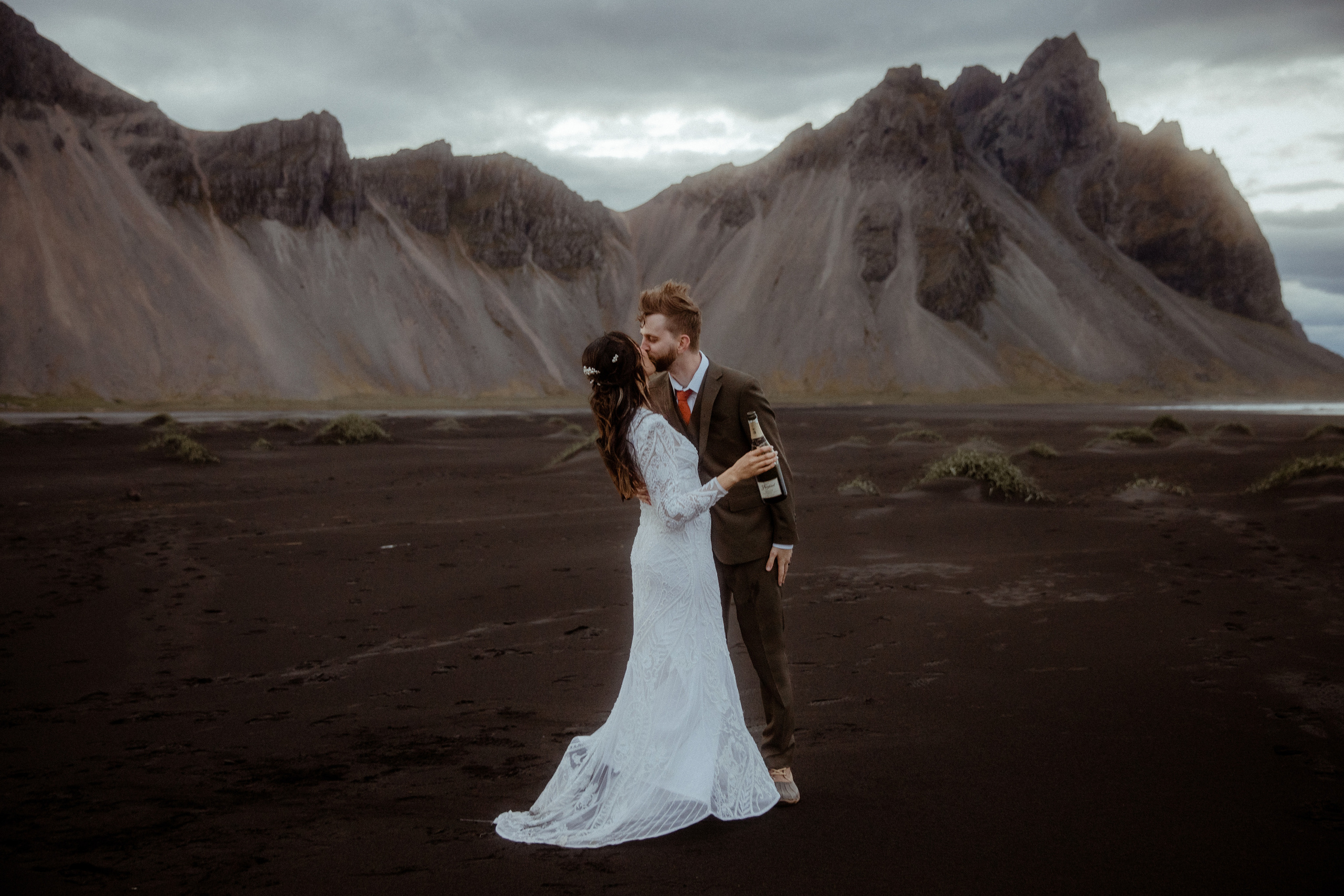 Adventure elopement in Iceland. Iceland elopement photo and video | Nikolaichik Photo