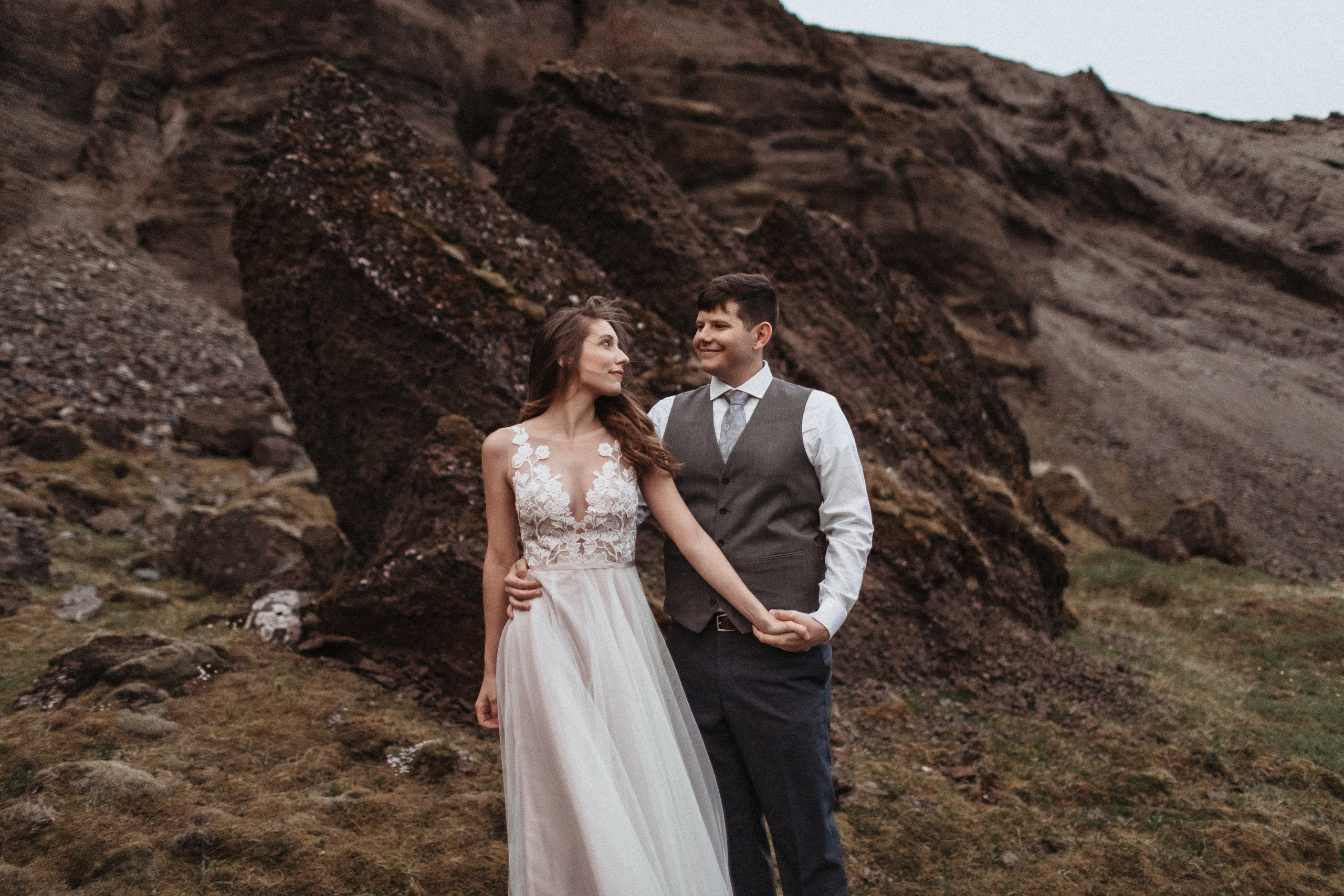 Midnight sun elopement at Haifoss in Iceland. Iceland elopement photo and video | Nikolaichik Photo