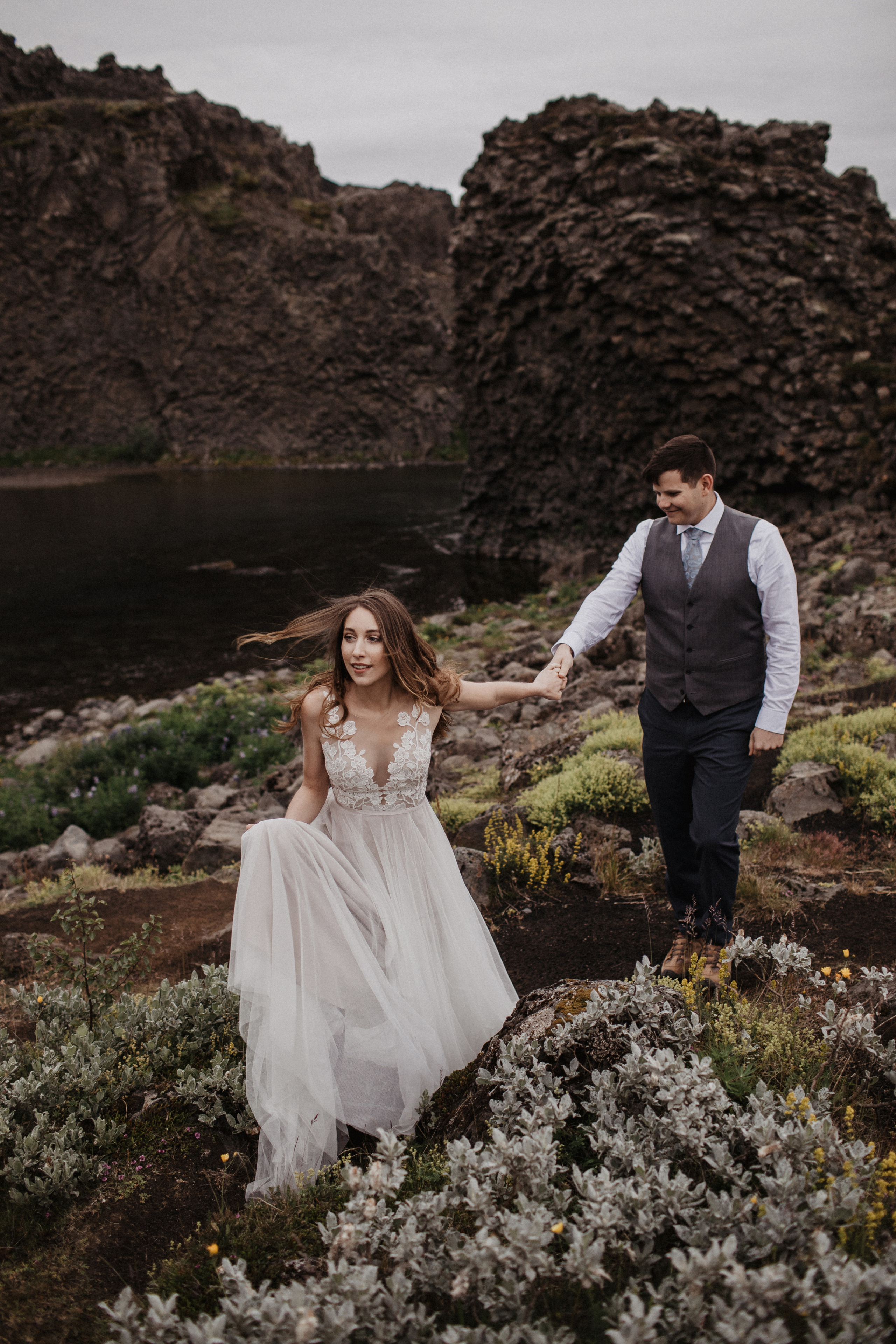 Midnight sun elopement at Haifoss in Iceland. Iceland elopement photo and video | Nikolaichik Photo