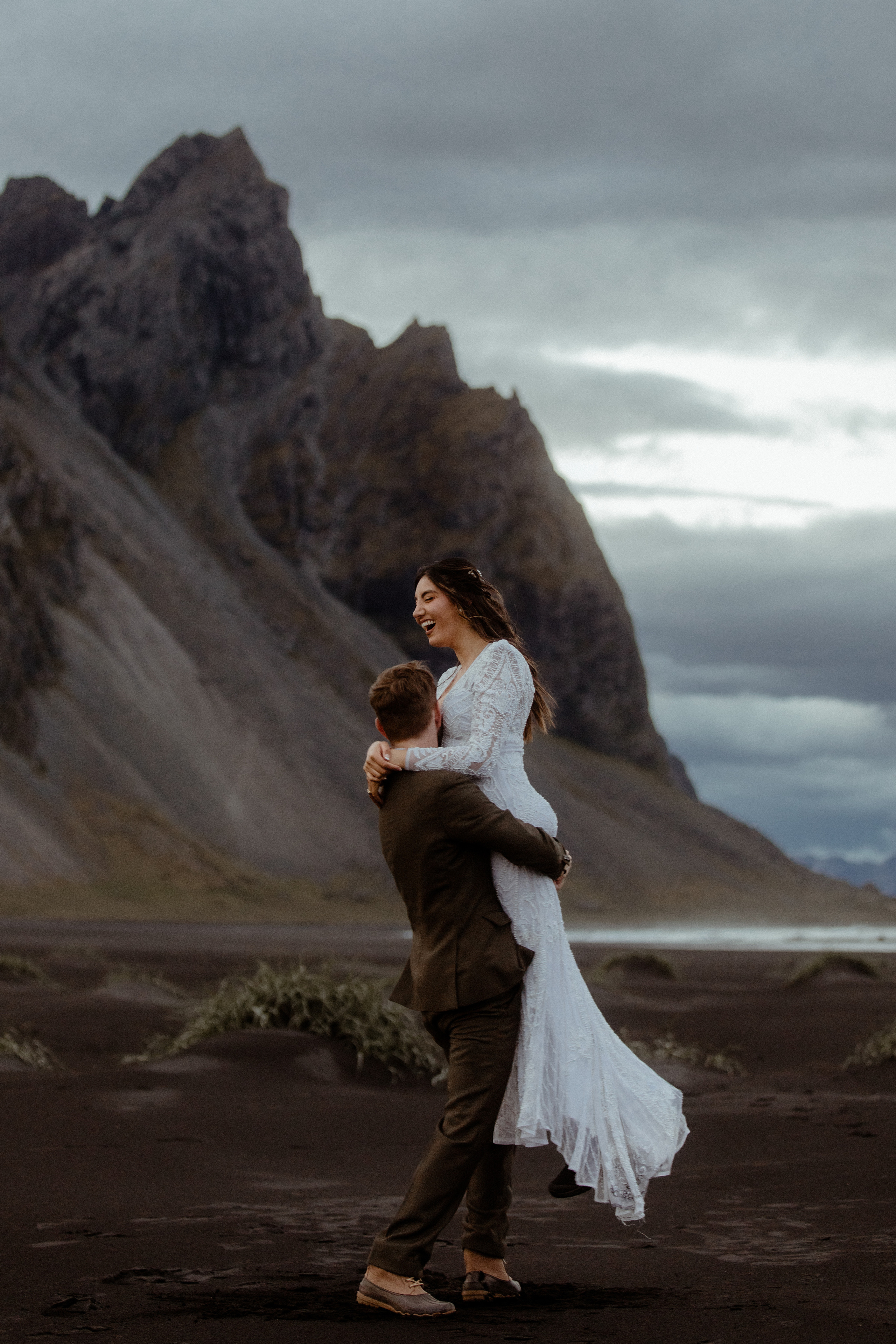 Adventure elopement in Iceland. Iceland elopement photo and video | Nikolaichik Photo