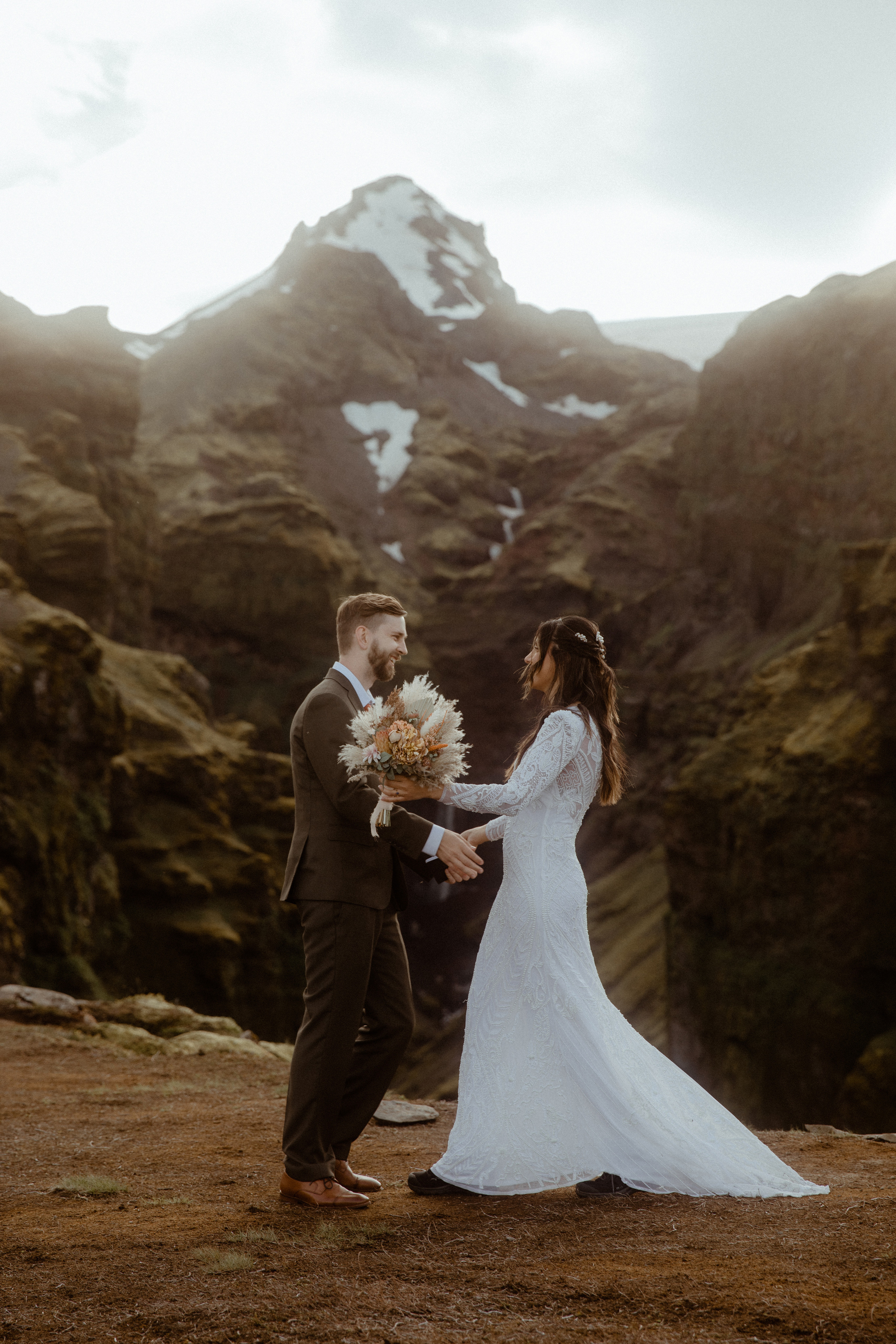 Adventure elopement in Iceland. Iceland elopement photo and video | Nikolaichik Photo
