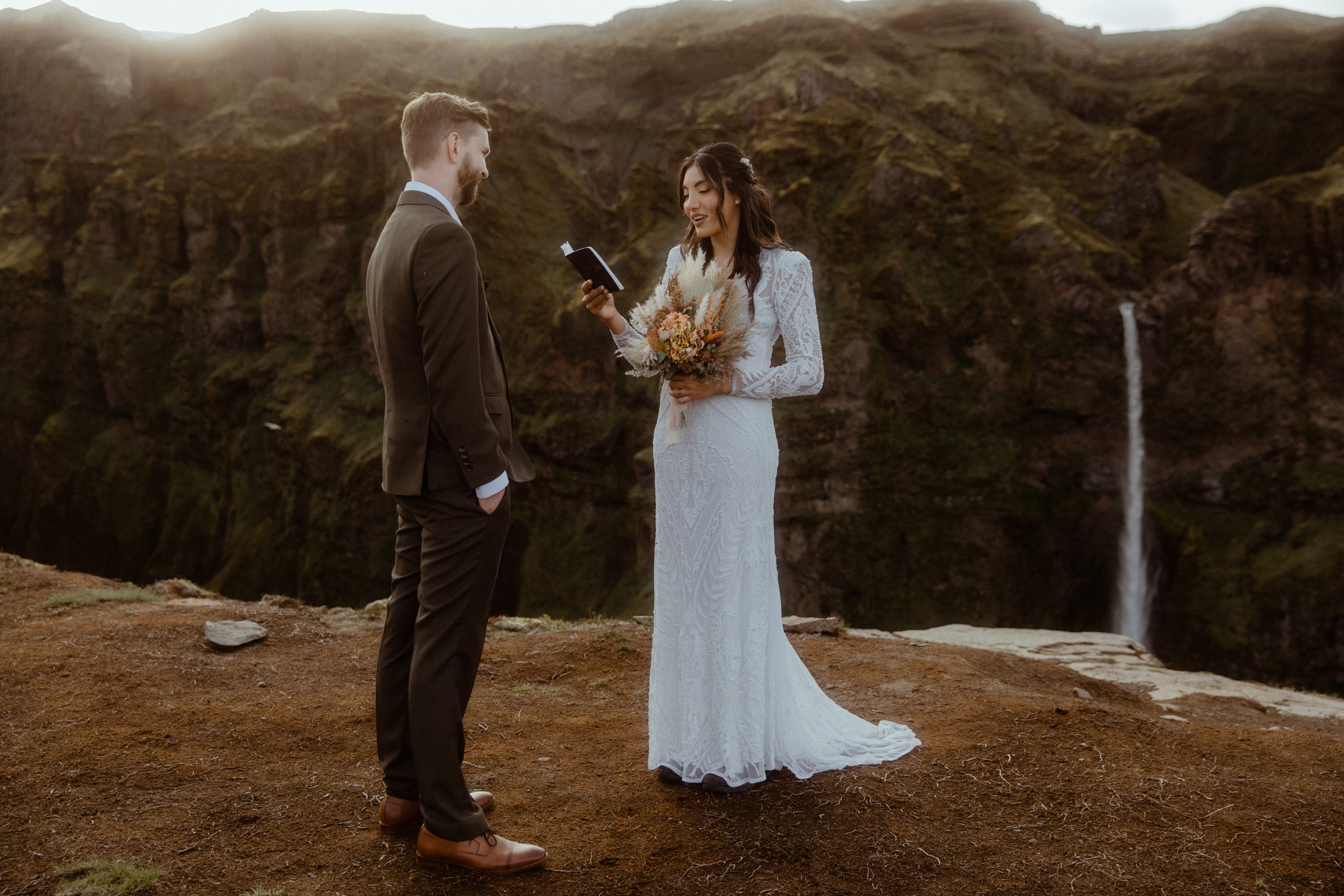 Adventure elopement in Iceland. Iceland elopement photo and video | Nikolaichik Photo