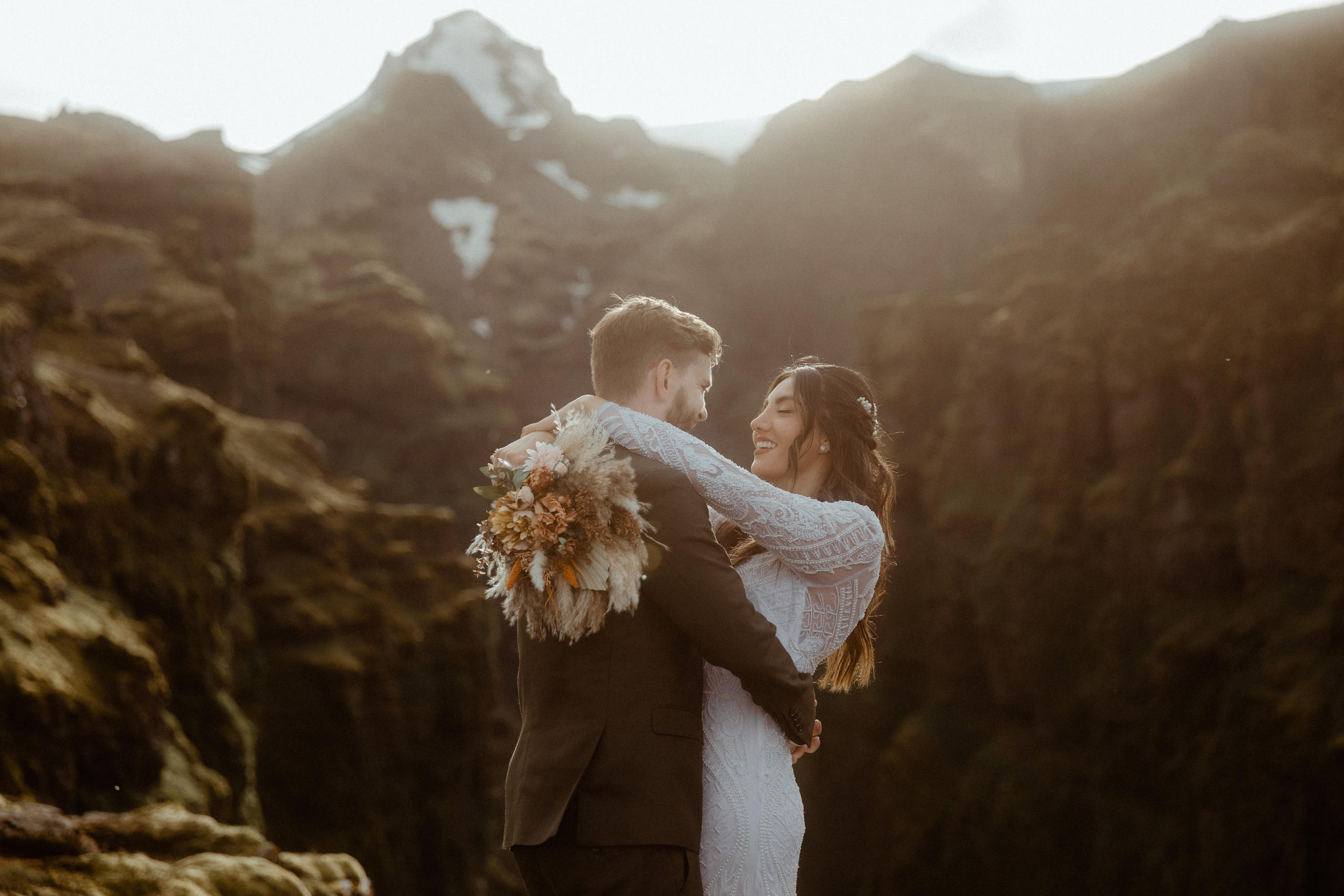Adventure elopement in Iceland. Iceland elopement photo and video | Nikolaichik Photo