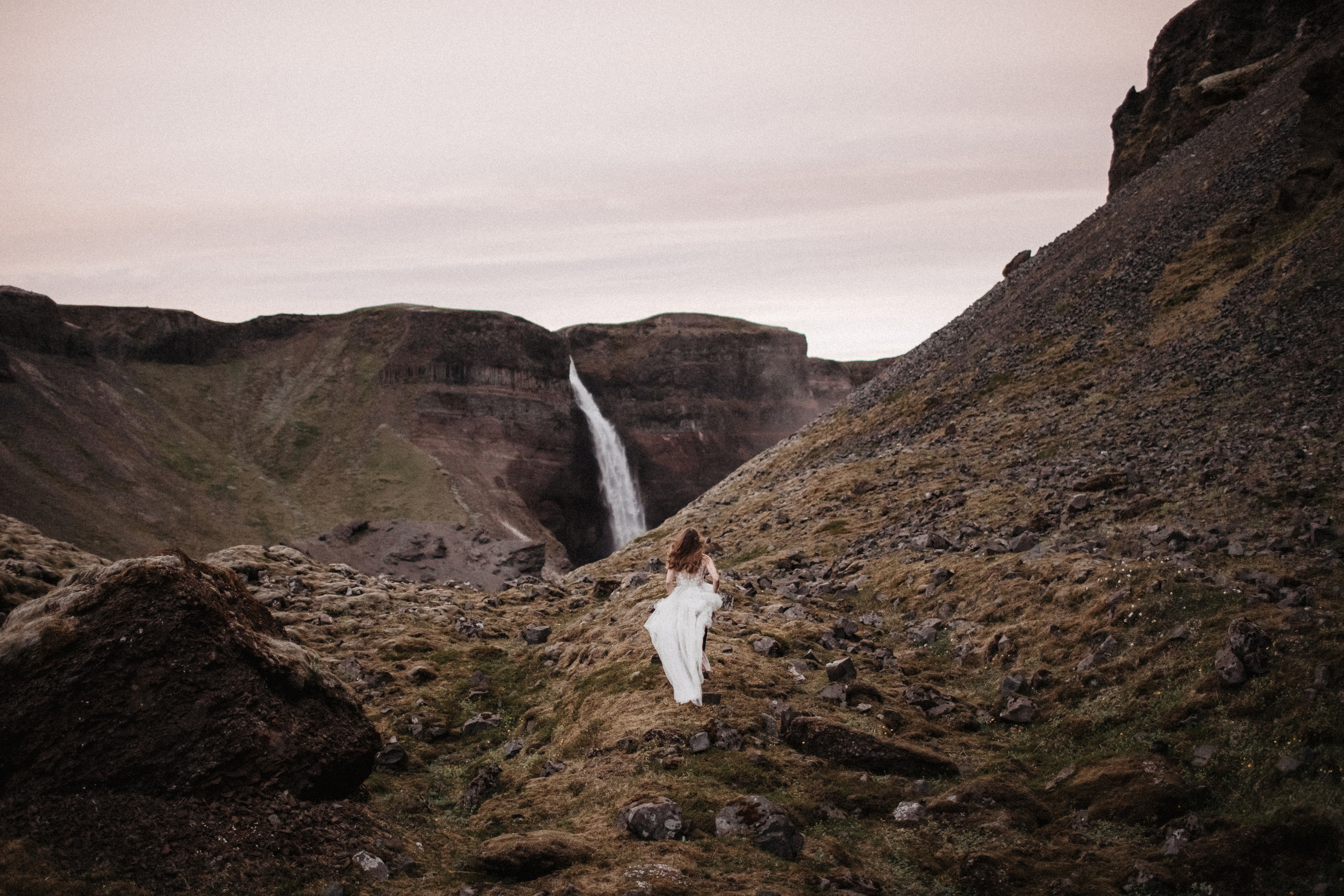 Midnight sun elopement at Haifoss in Iceland. Iceland elopement photo and video | Nikolaichik Photo