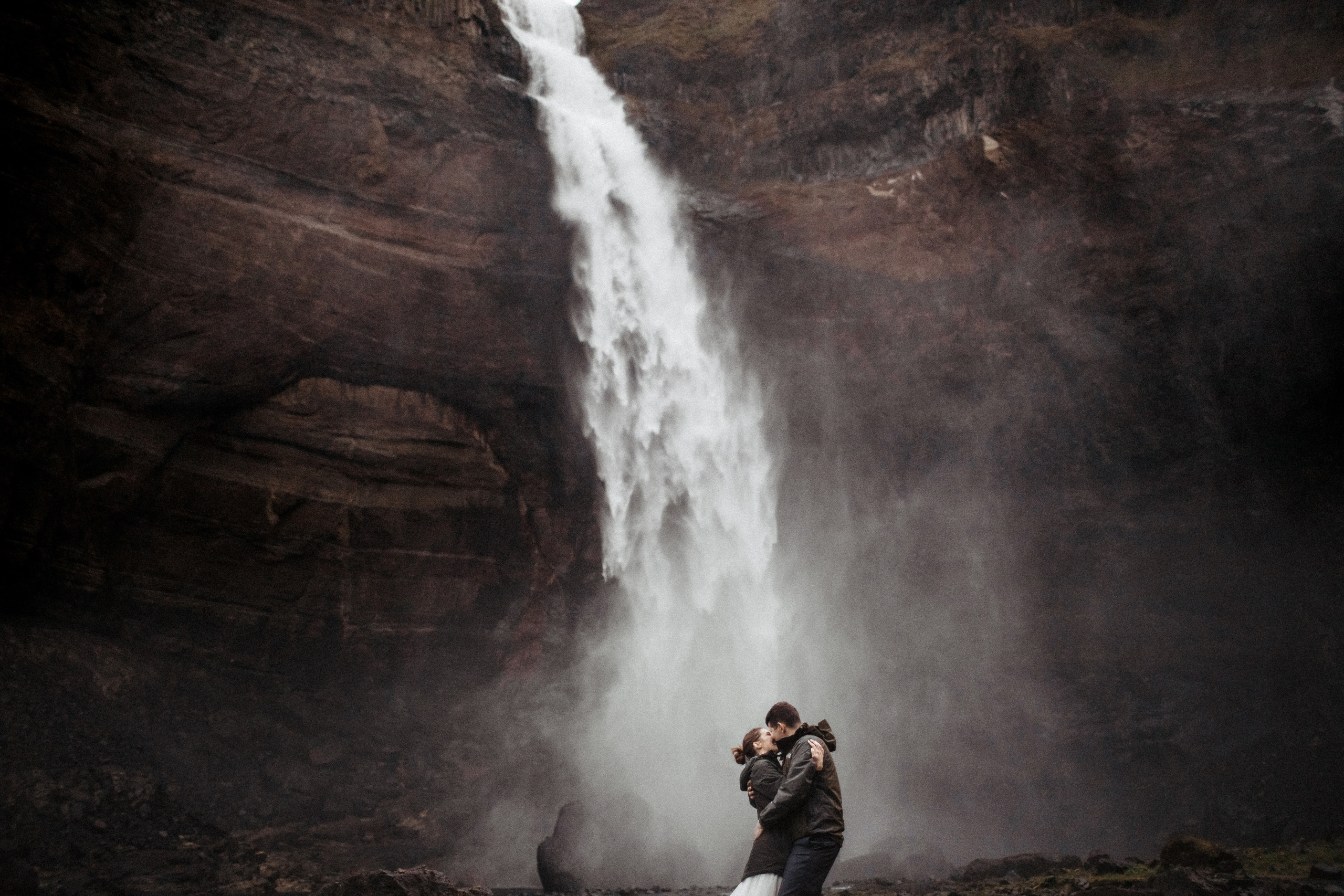 Midnight sun elopement at Haifoss in Iceland. Iceland elopement photo and video | Nikolaichik Photo