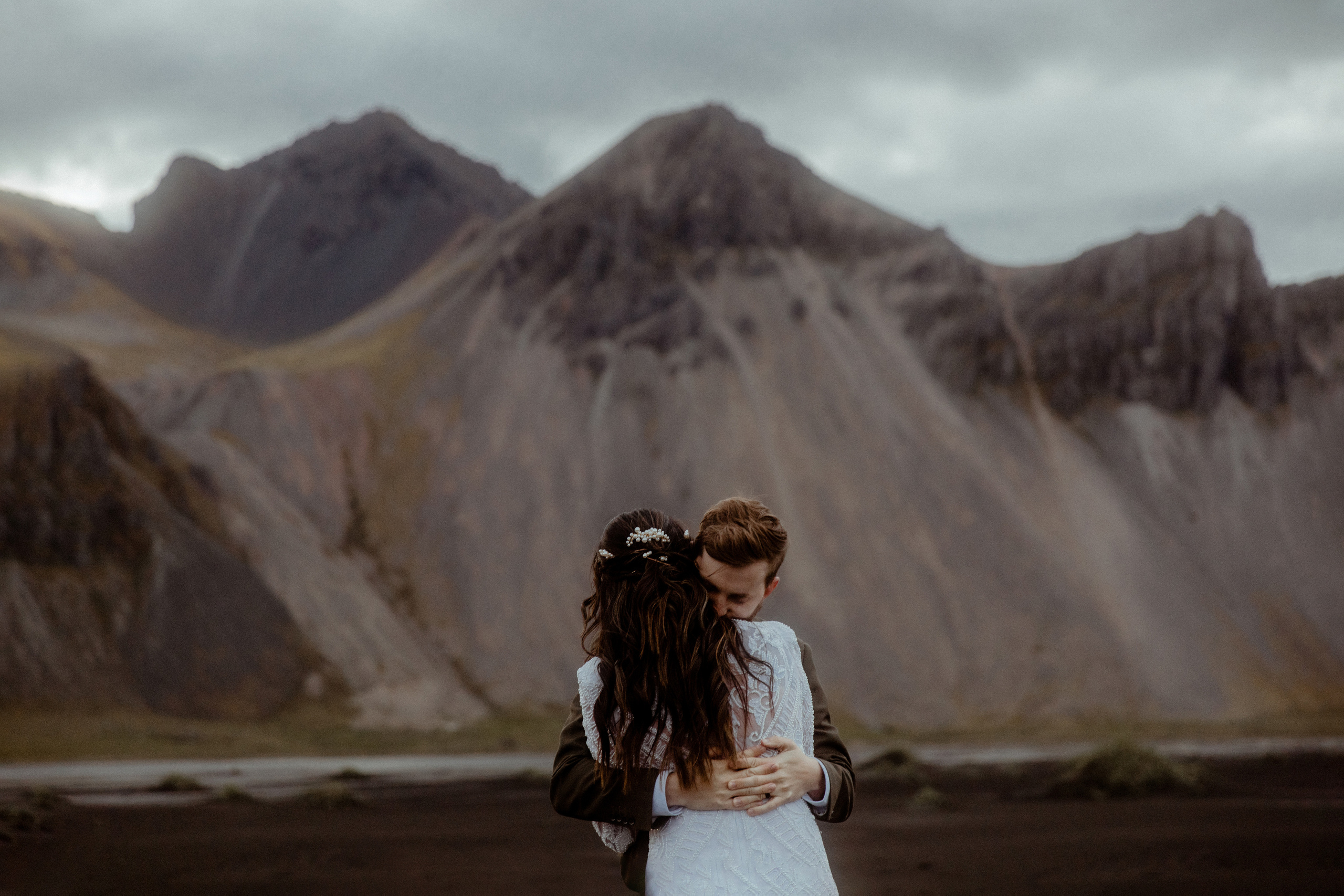 Adventure elopement in Iceland. Iceland elopement photo and video | Nikolaichik Photo