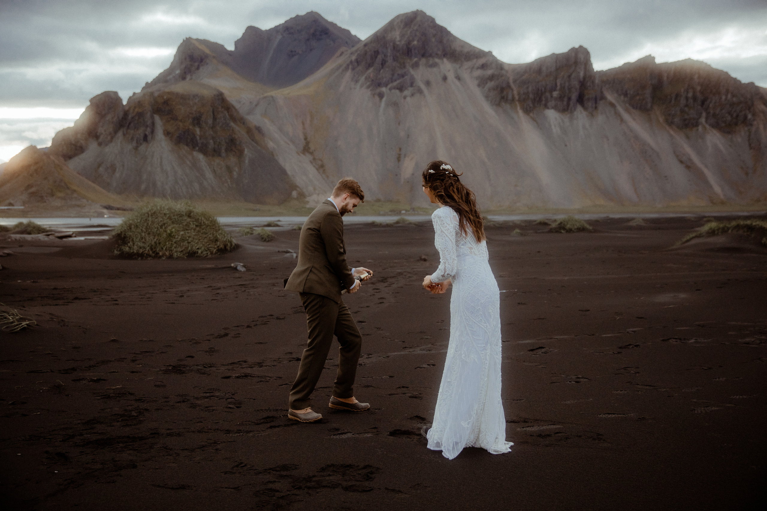 Adventure elopement in Iceland. Iceland elopement photo and video | Nikolaichik Photo