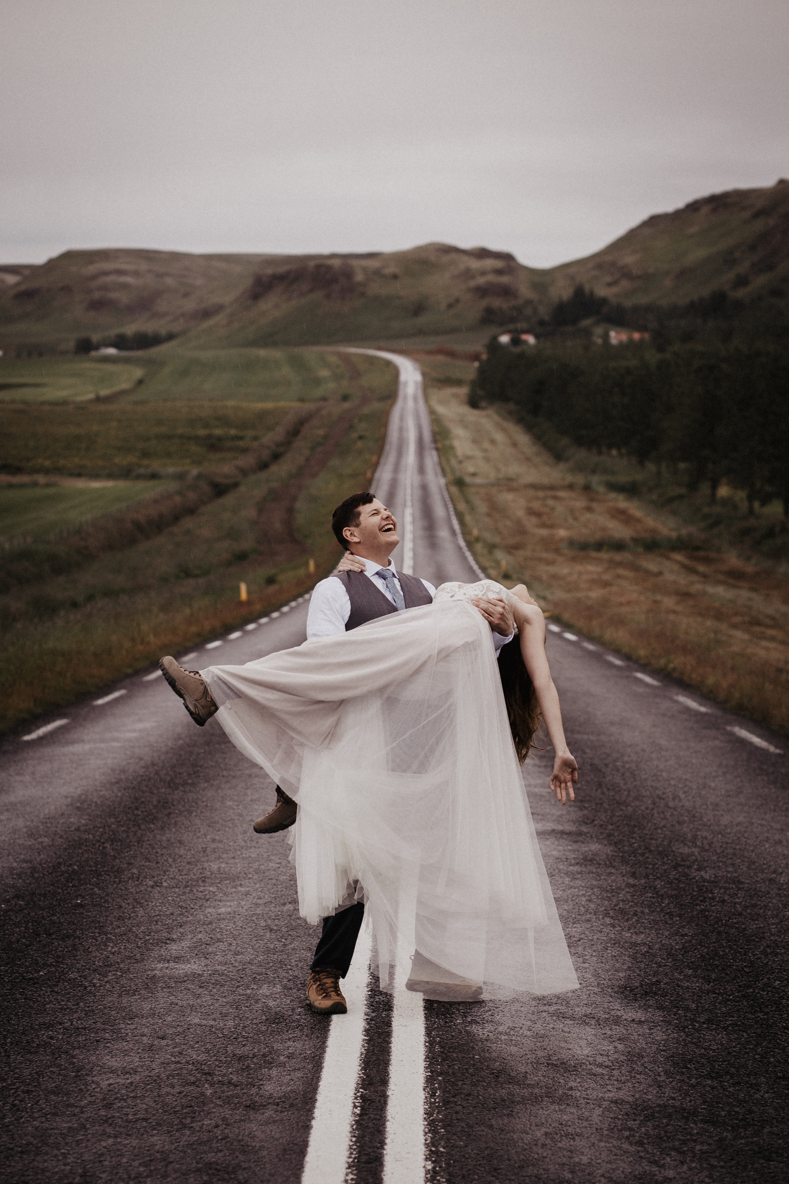 Midnight sun elopement at Haifoss in Iceland. Iceland elopement photo and video | Nikolaichik Photo