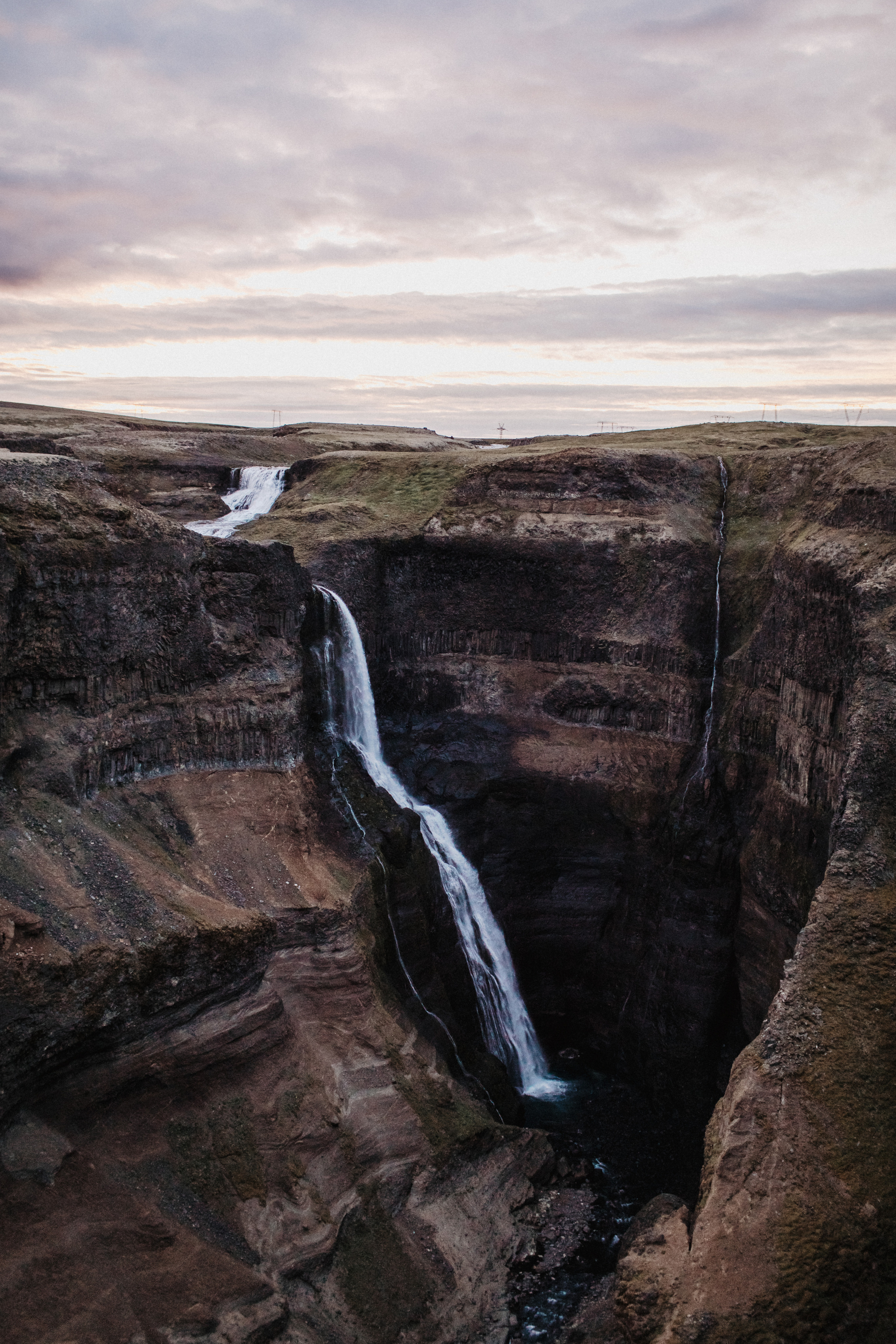 Midnight sun elopement at Haifoss in Iceland. Iceland elopement photo and video | Nikolaichik Photo