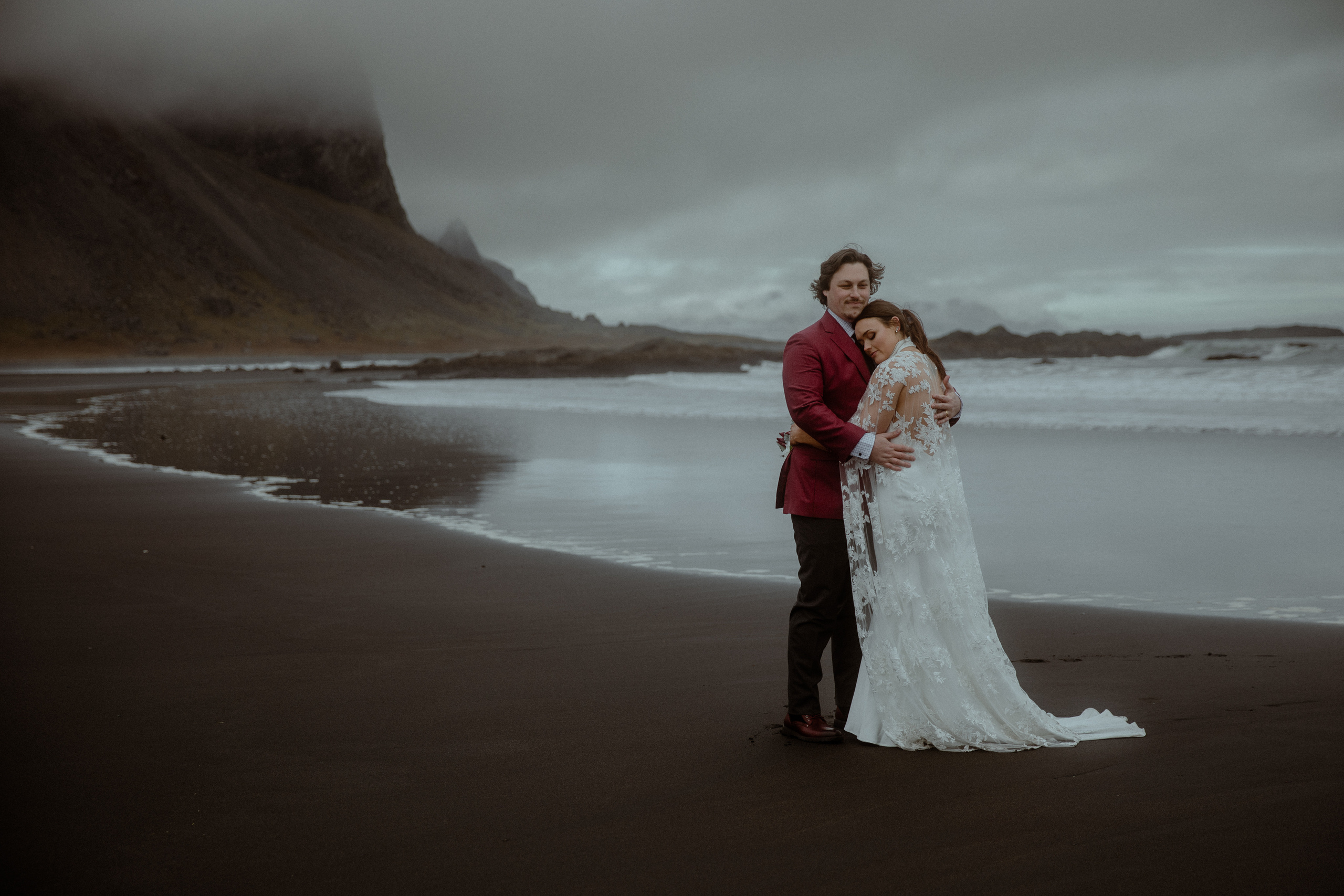 Brian+Lauren. Iceland elopement photo and video | Nikolaichik Photo