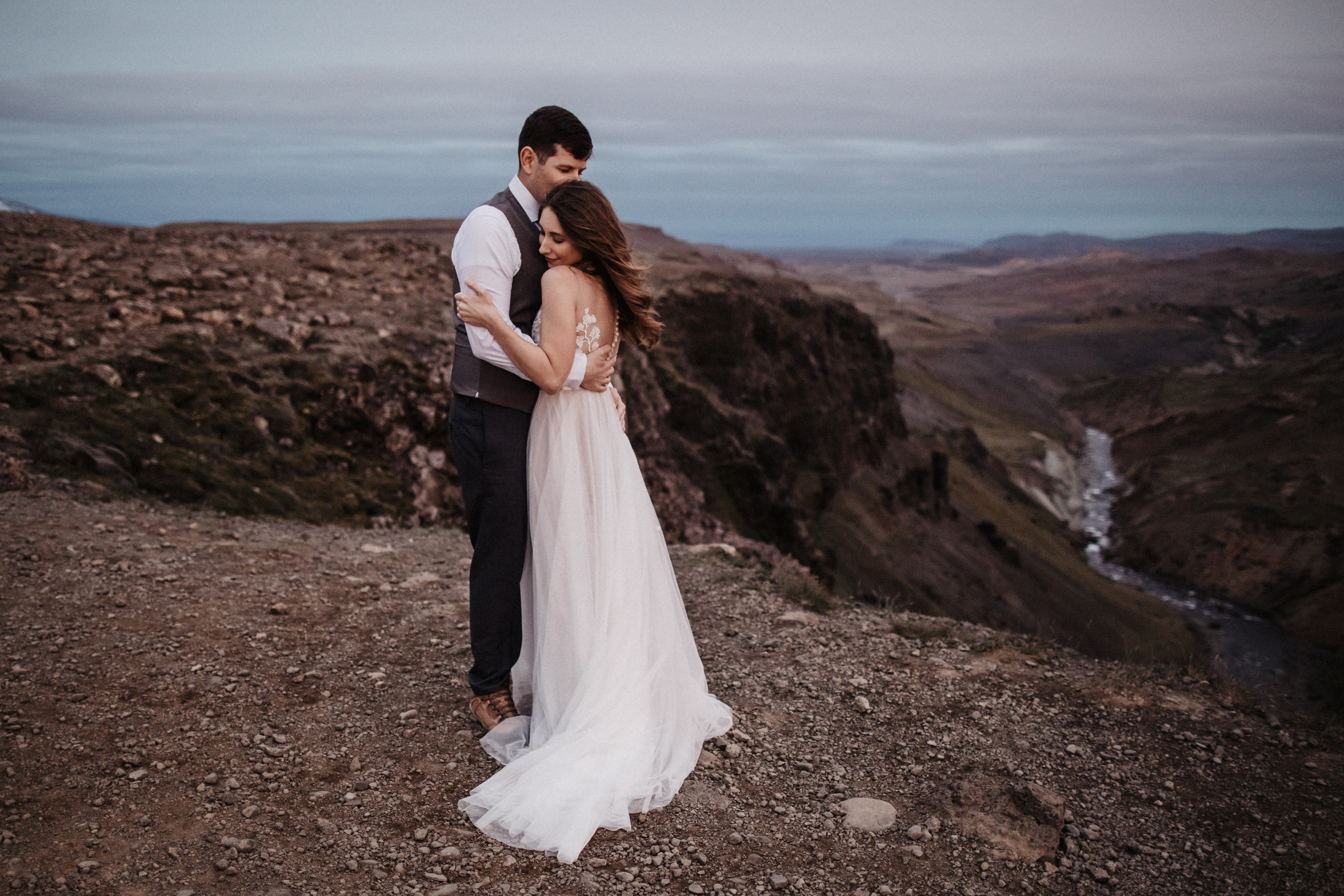Midnight sun elopement at Haifoss in Iceland. Iceland elopement photo and video | Nikolaichik Photo