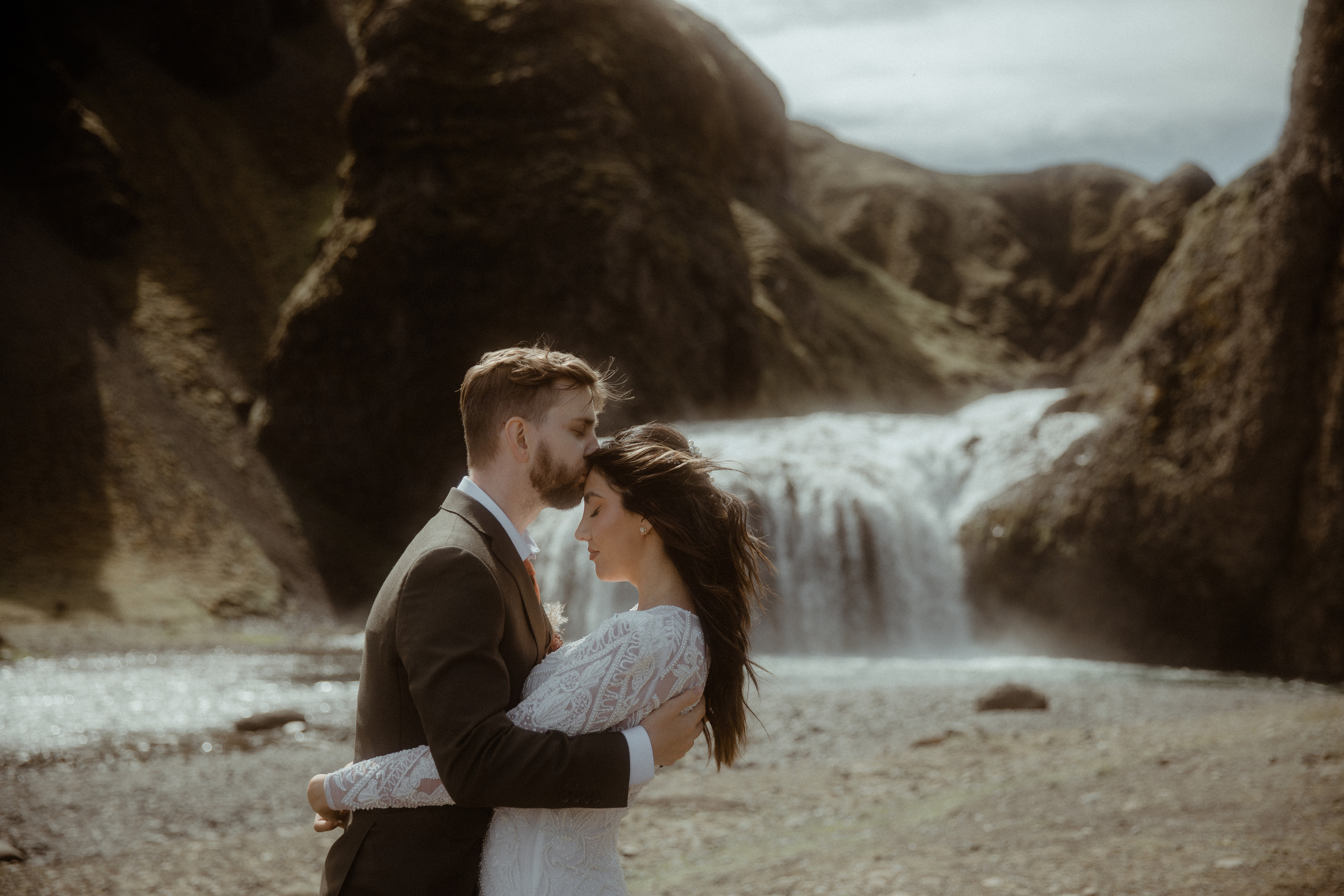 Adventure elopement in Iceland. Iceland elopement photo and video | Nikolaichik Photo