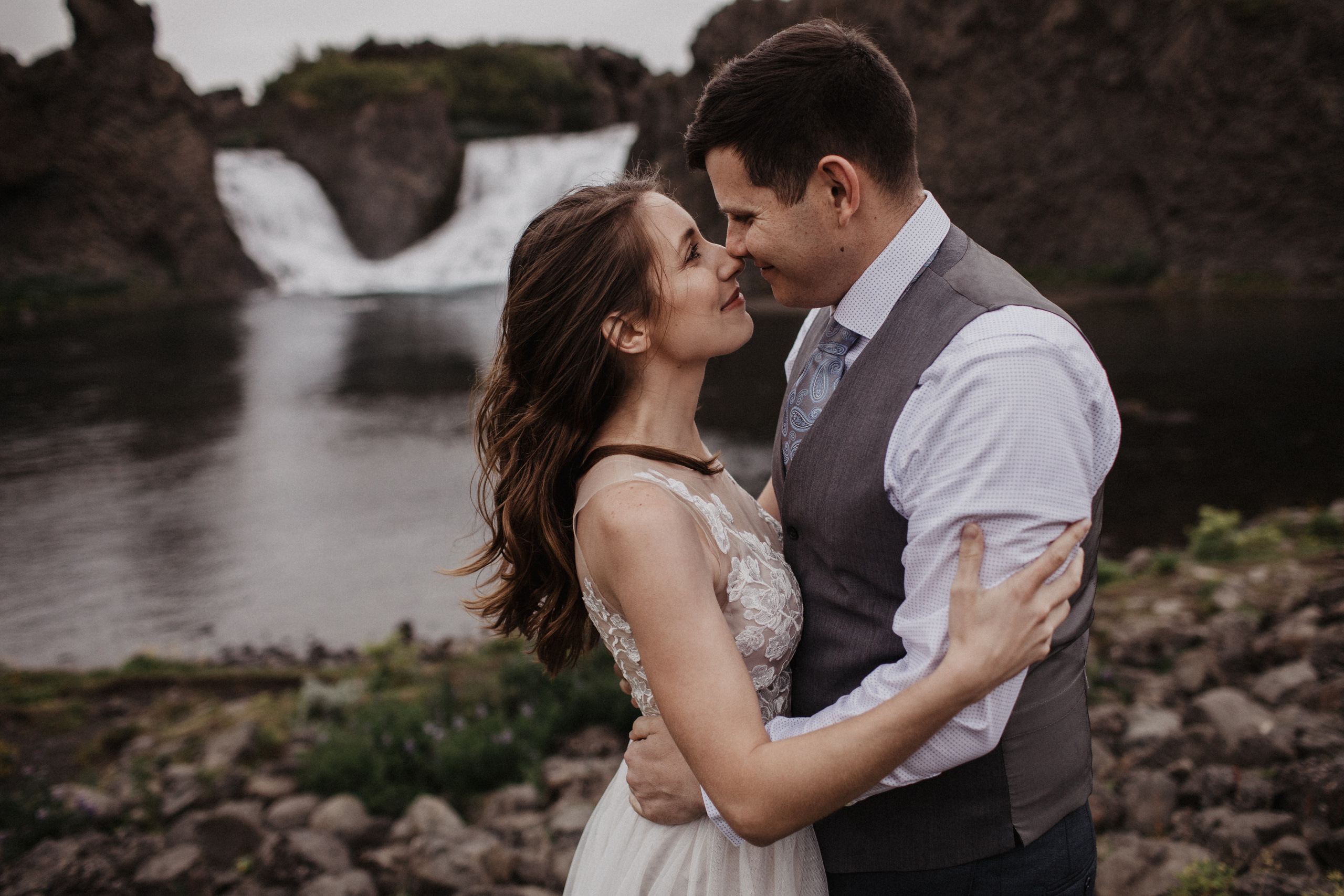 Midnight sun elopement at Haifoss in Iceland. Iceland elopement photo and video | Nikolaichik Photo