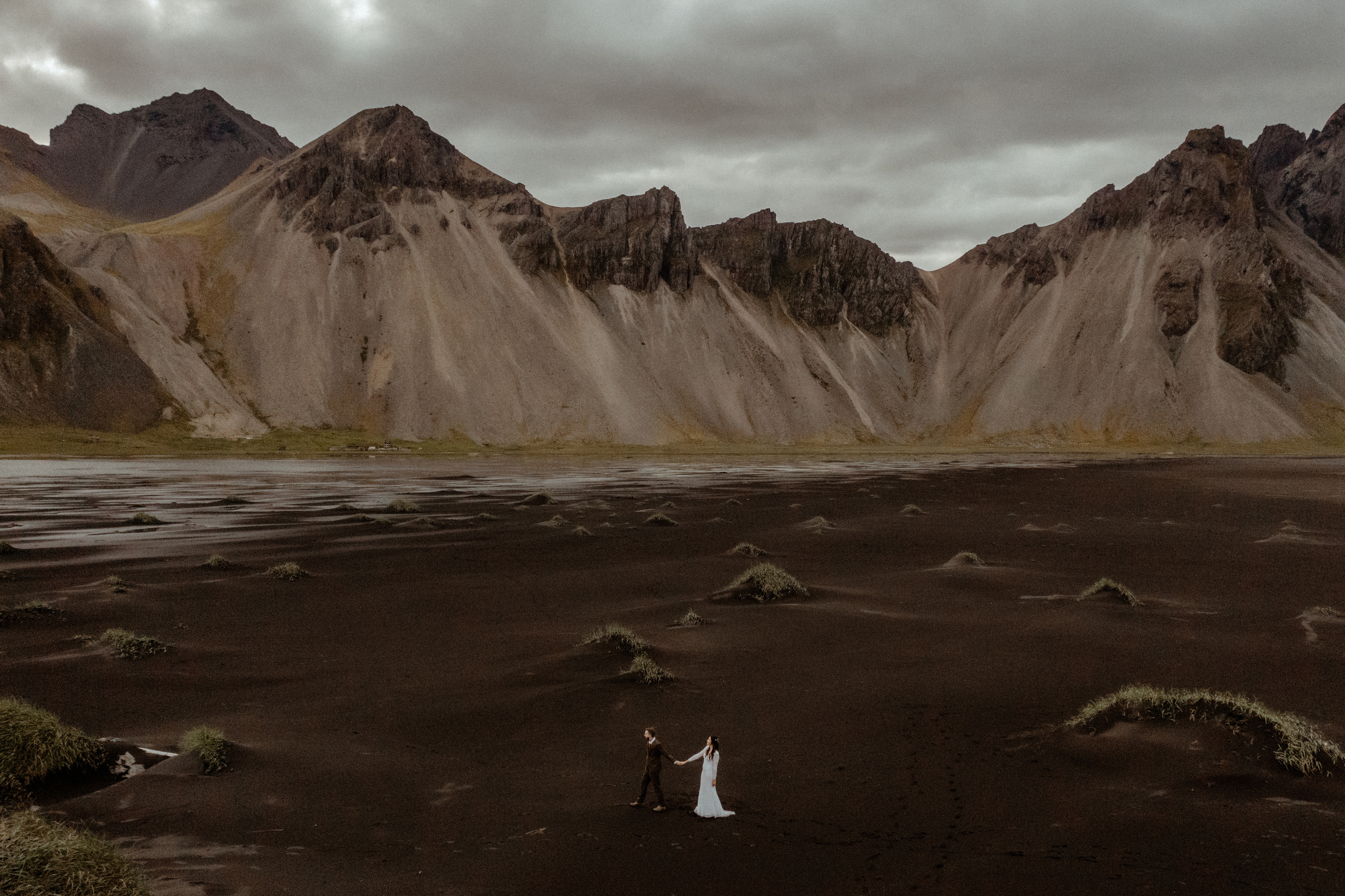 Adventure elopement in Iceland. Iceland elopement photo and video | Nikolaichik Photo