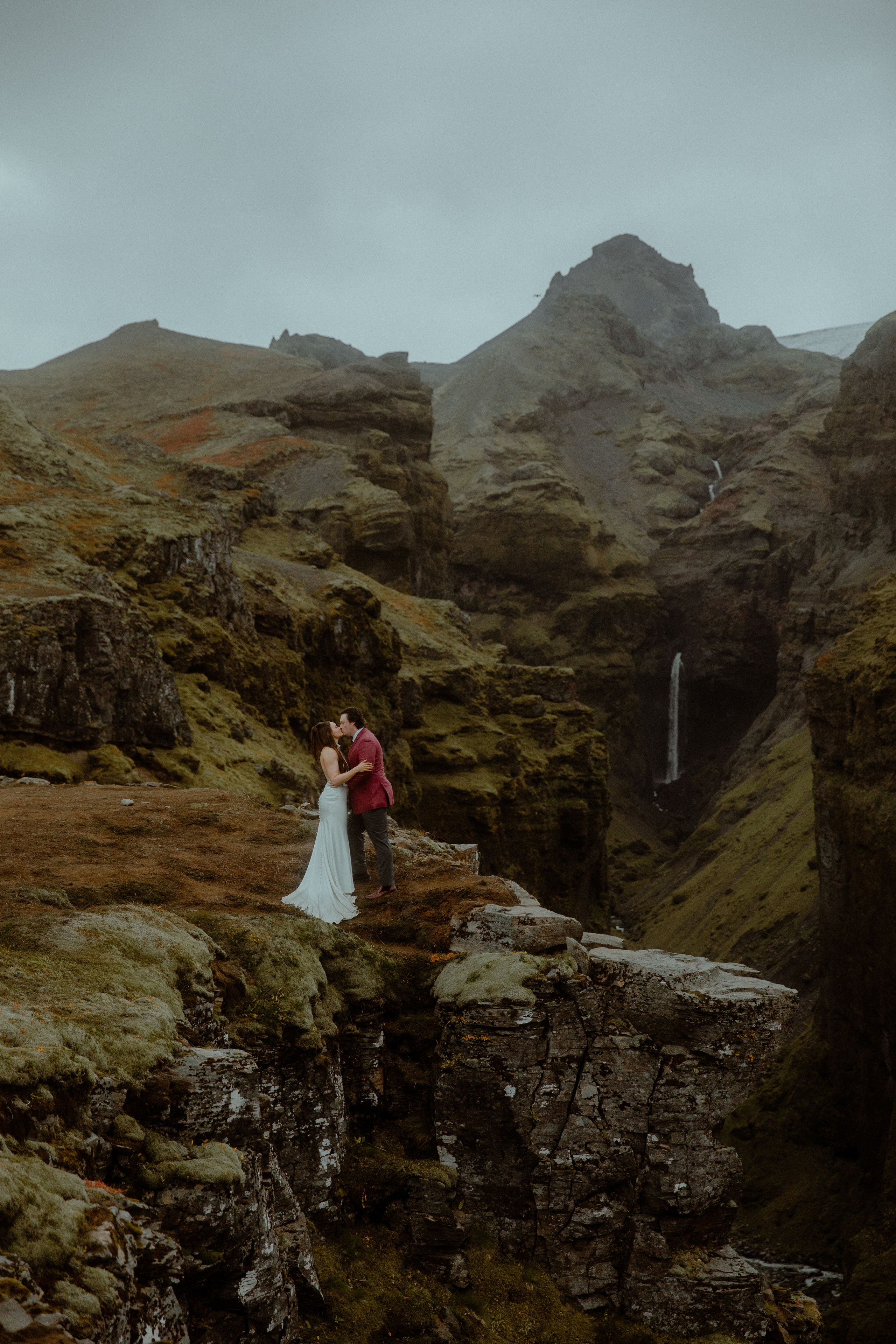 Brian+Lauren. Iceland elopement photo and video | Nikolaichik Photo