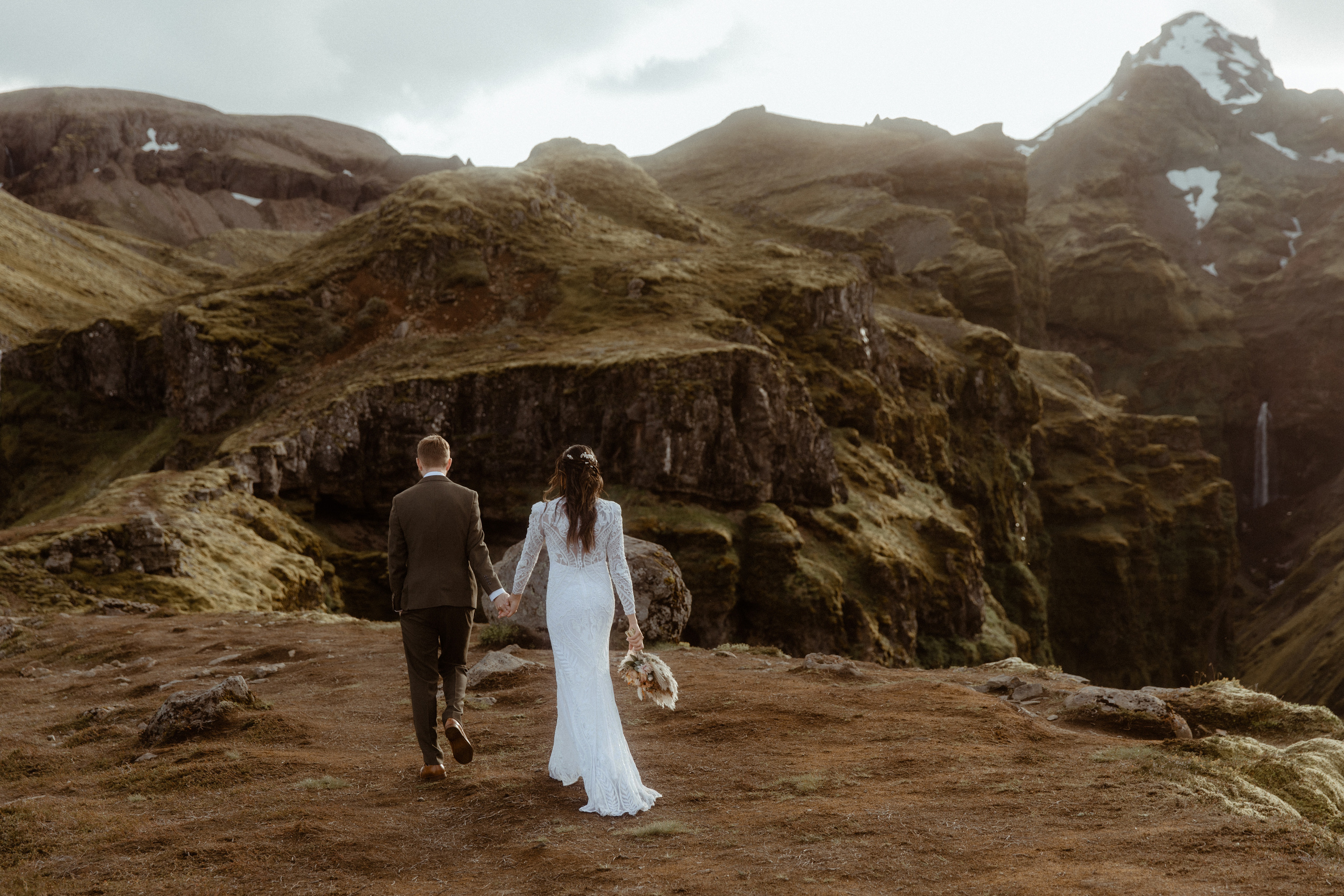 Adventure elopement in Iceland. Iceland elopement photo and video | Nikolaichik Photo