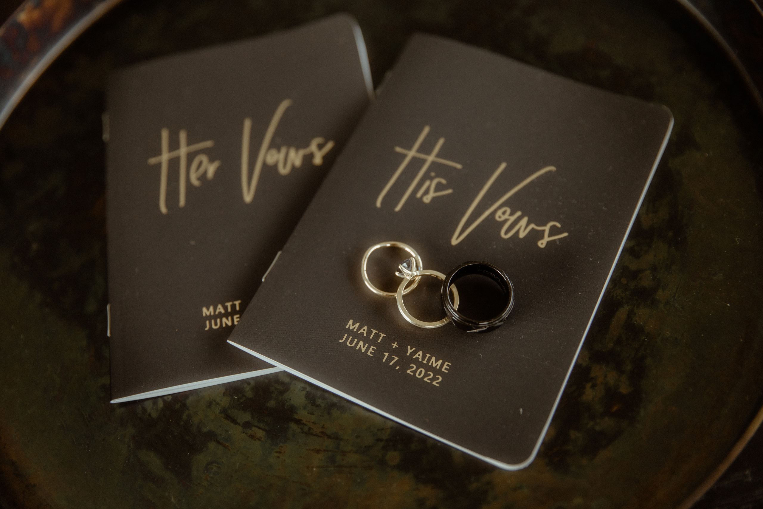 Adventure elopement in Iceland. Iceland elopement photo and video | Nikolaichik Photo