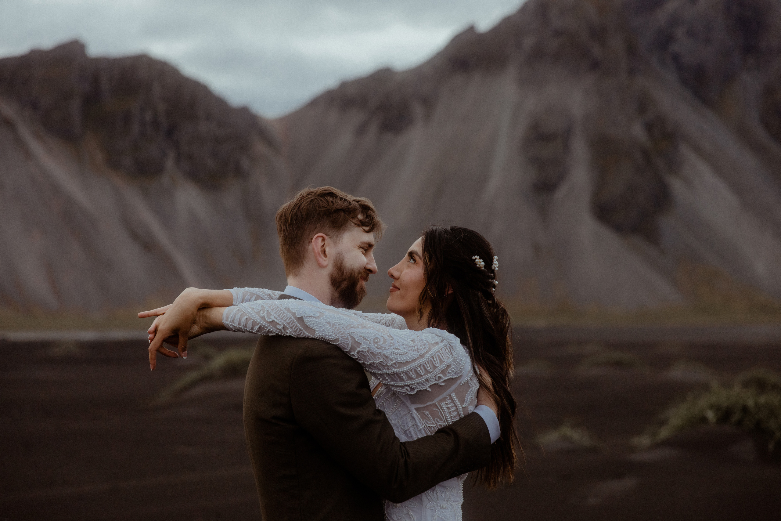 Adventure elopement in Iceland. Iceland elopement photo and video | Nikolaichik Photo