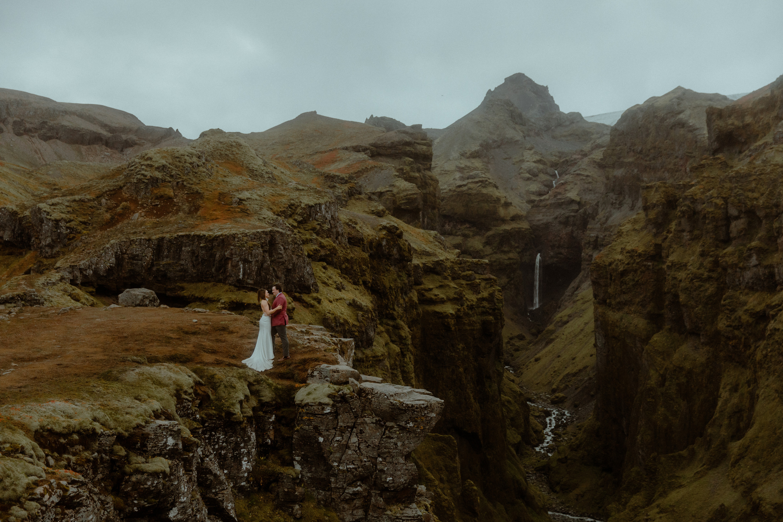 Brian+Lauren. Iceland elopement photo and video | Nikolaichik Photo