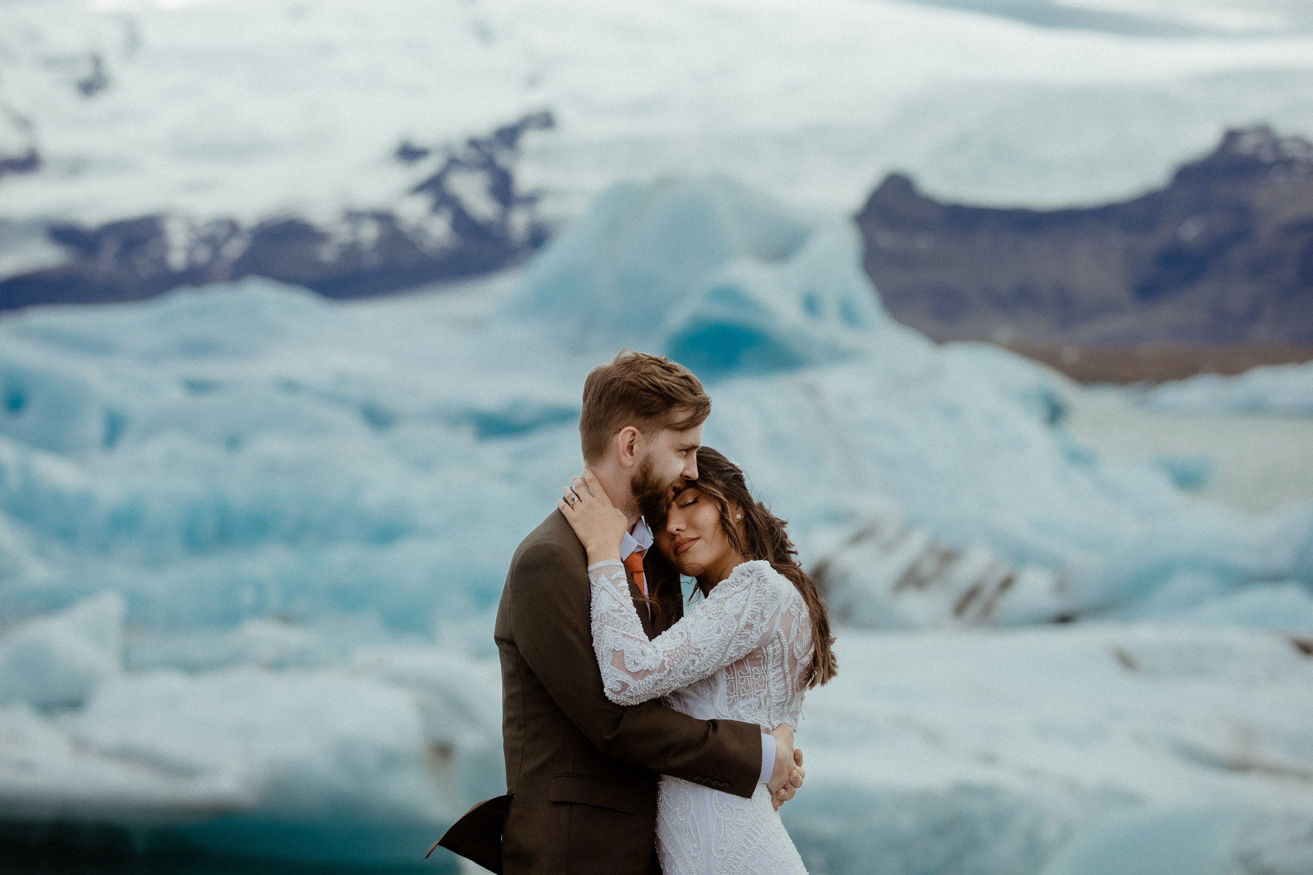 Adventure elopement in Iceland. Iceland elopement photo and video | Nikolaichik Photo