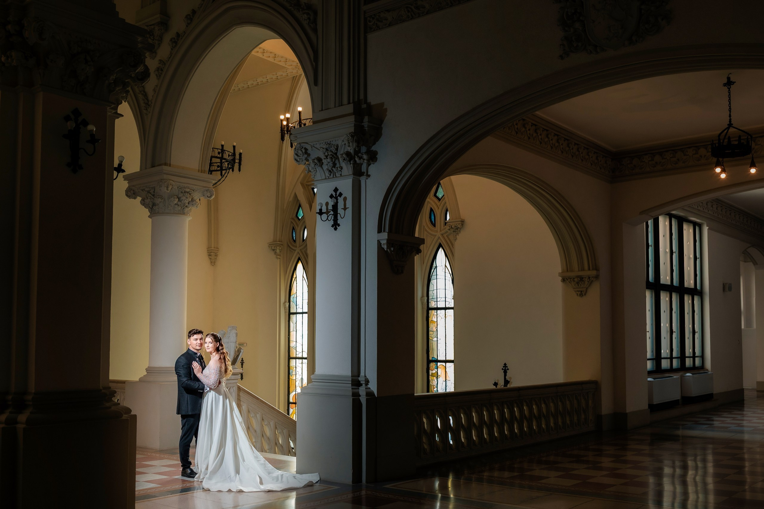 Ședință foto Trash the Dress Paul & Bianca – Palatul Culturii Iași