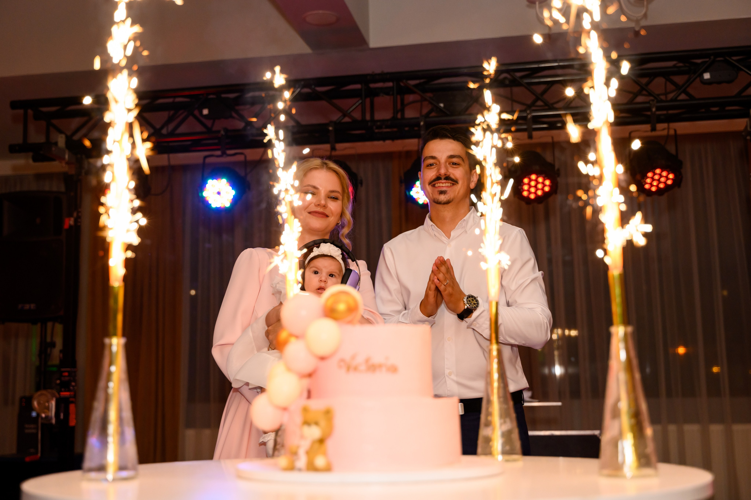 Botez Victoria Elena