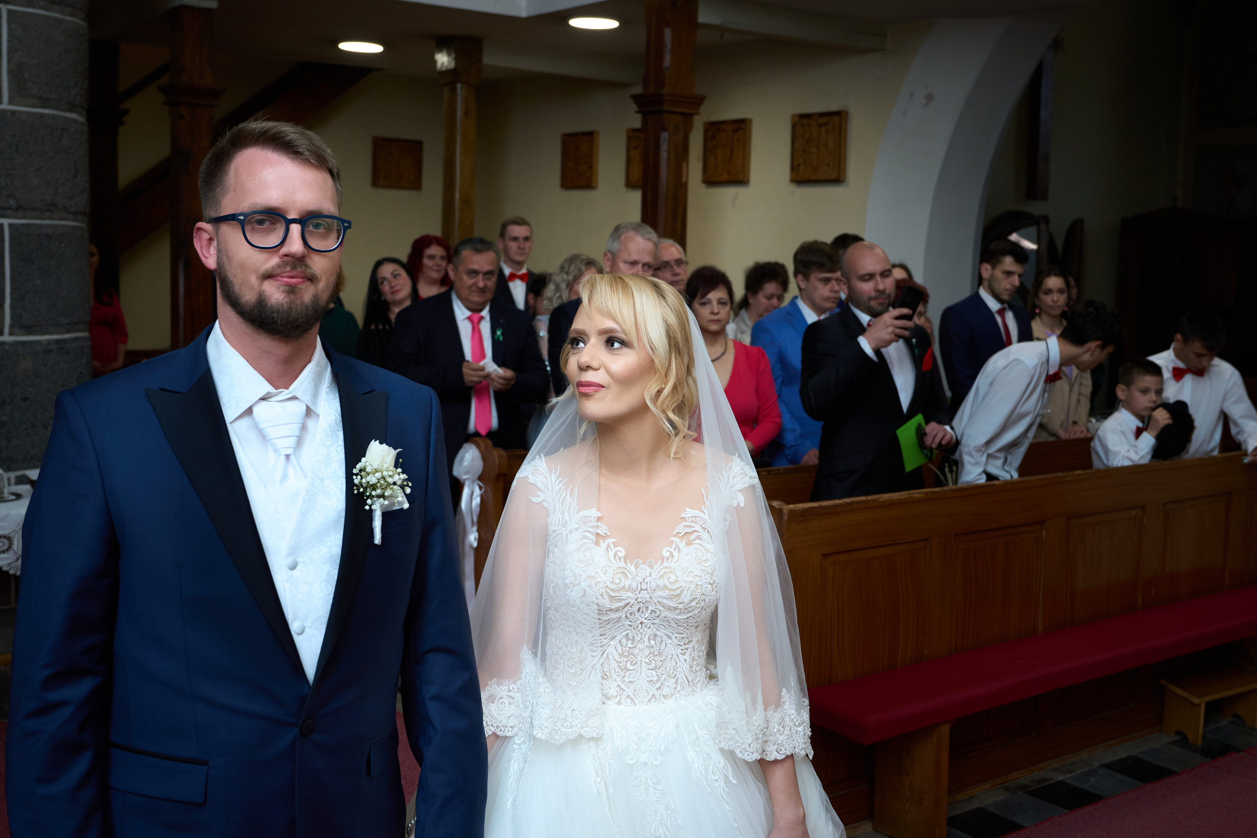 Fotograf kameraman na svadbu Bratislava Banská Bystrica Сelé Slovensko svadobný kameraman