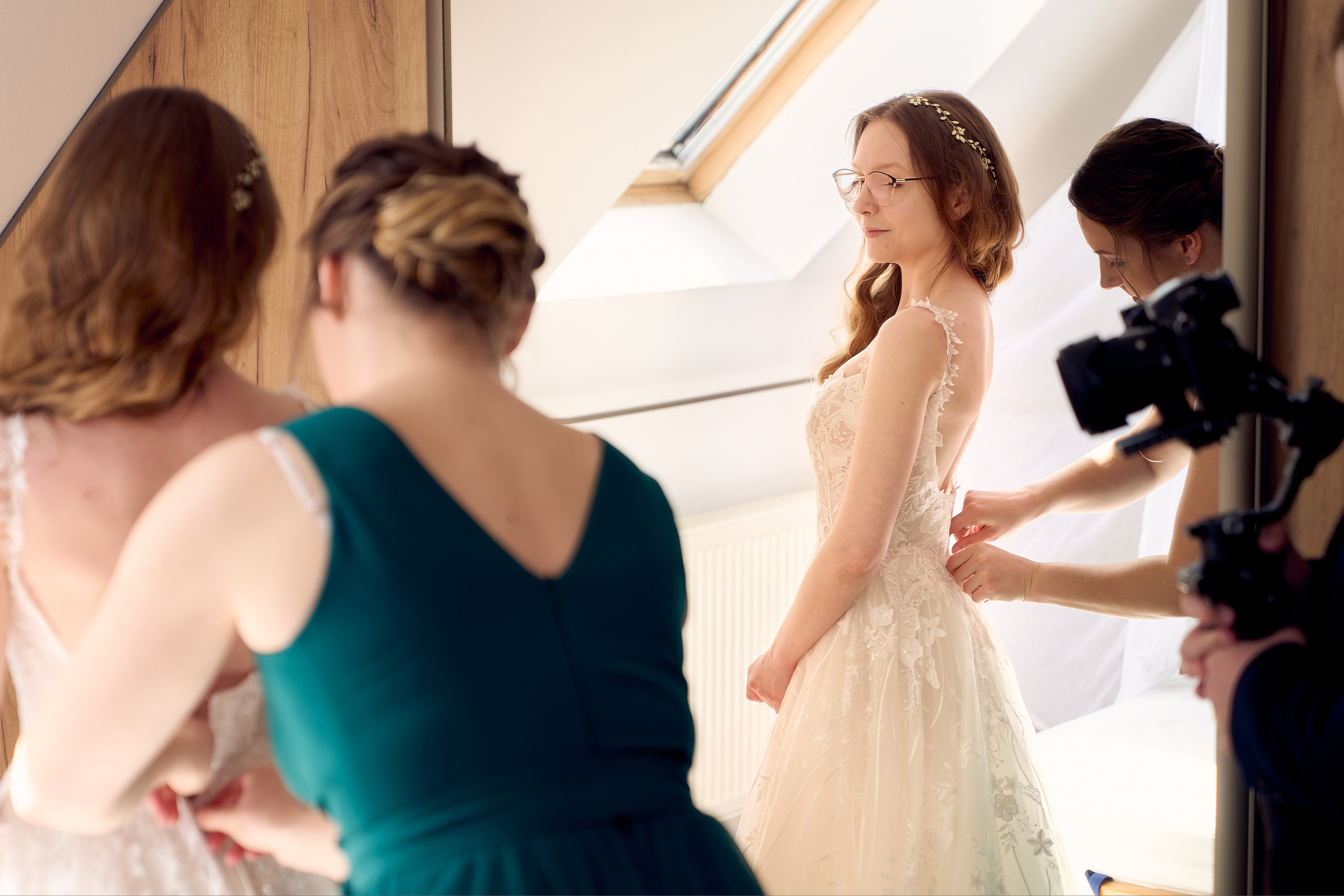 Fotograf kameraman na svadbu Bratislava Banská Bystrica Сelé Slovensko svadobný kameraman