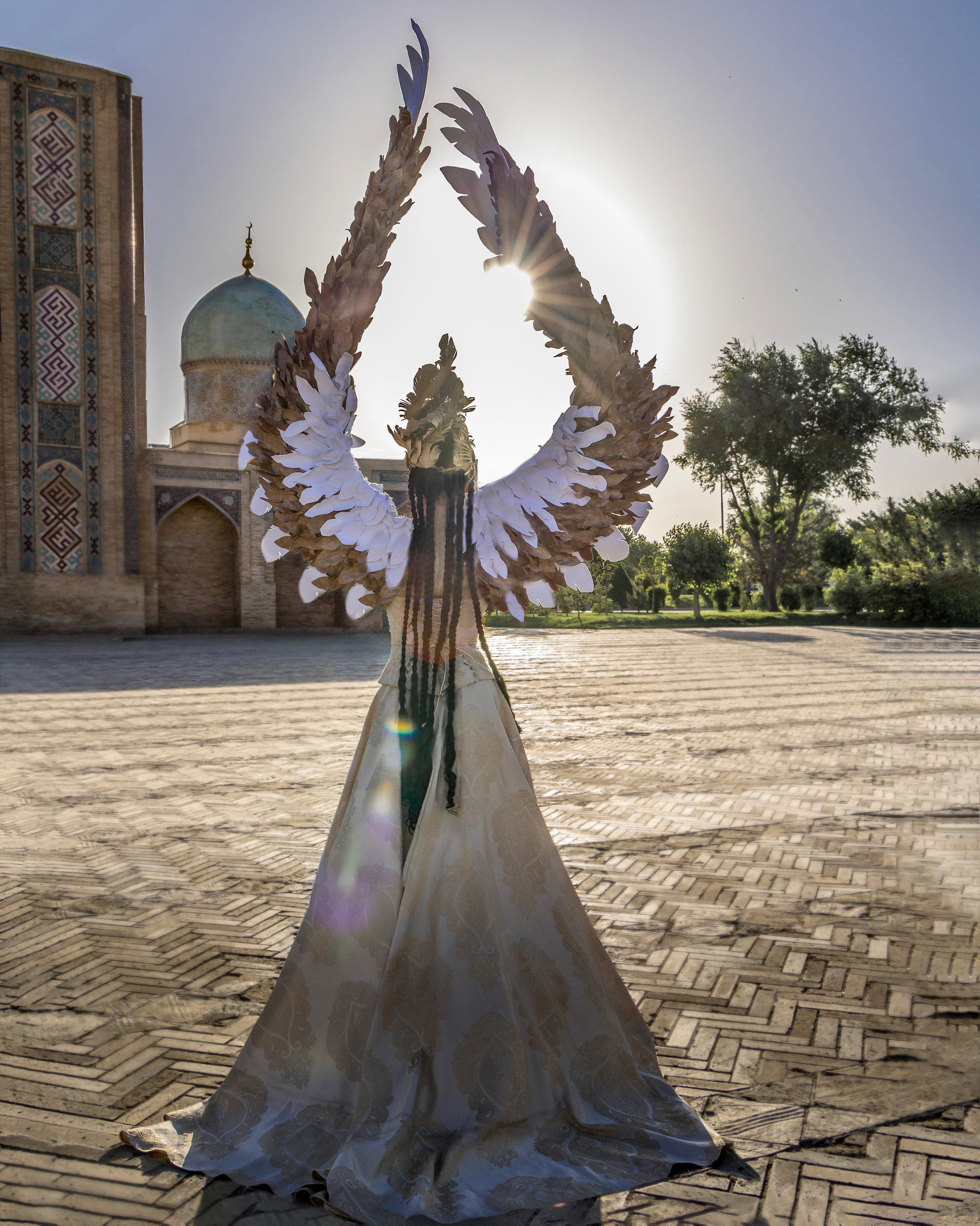 Алина (Птица счастья). Главная