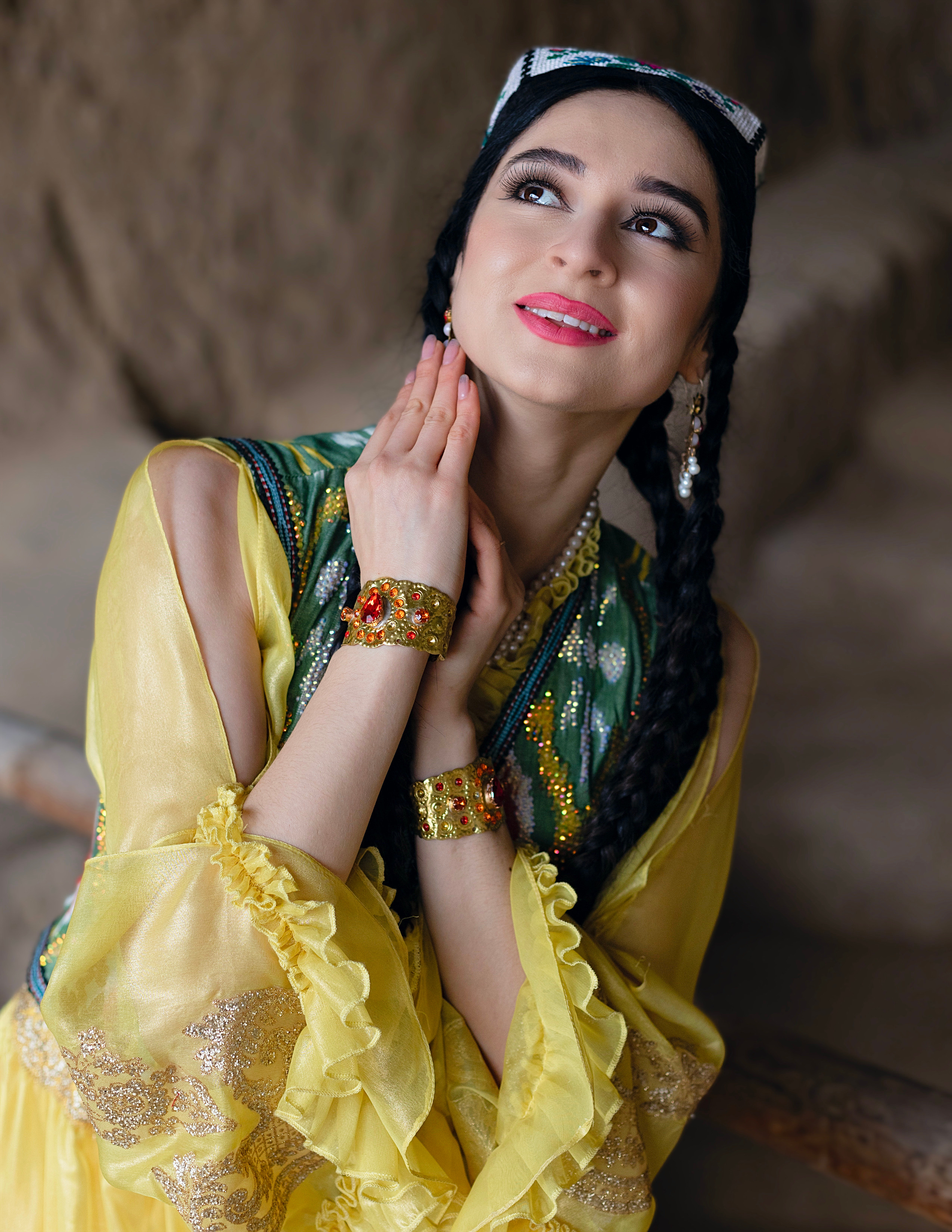 Алина / Ташкент. Узбекистан. Home