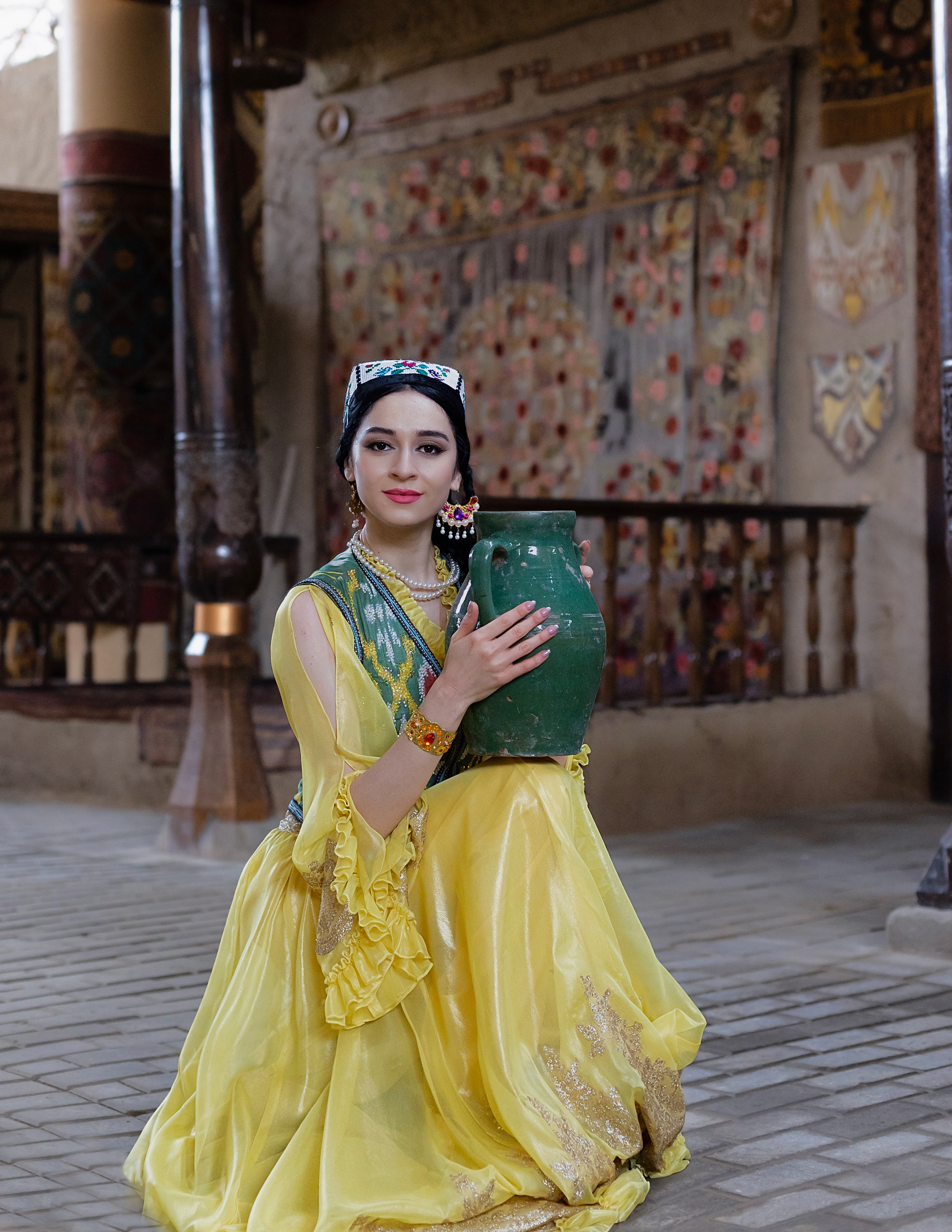 Алина / Ташкент. Узбекистан. Home