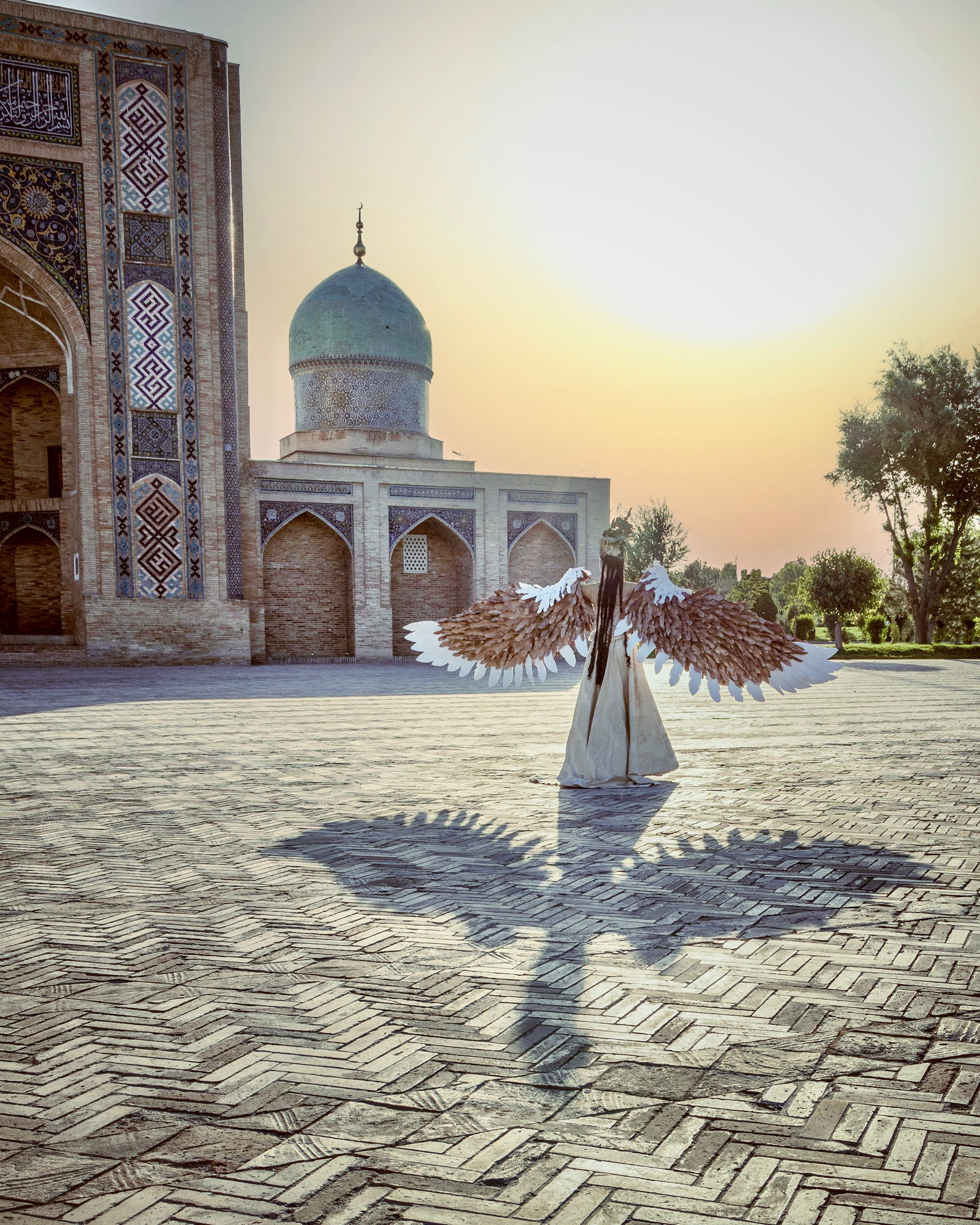 Алина (Птица счастья). Главная