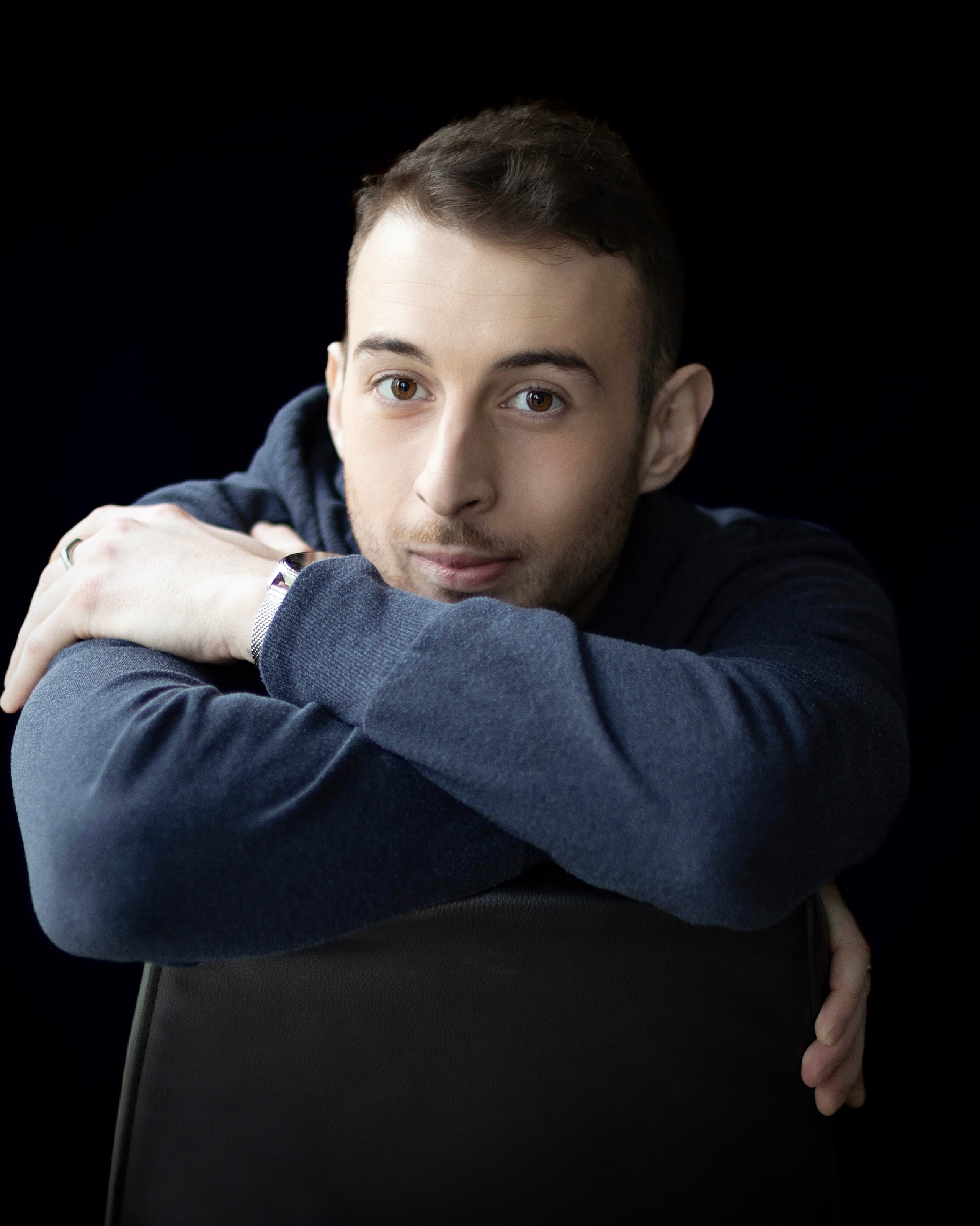 Алекс / Ньон, Швейцария. Home